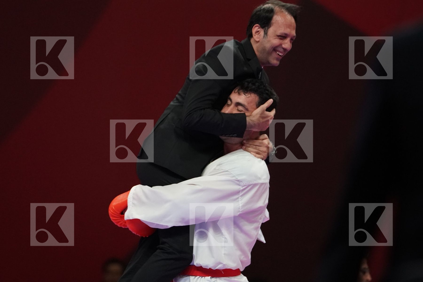 SAJAD GANJZADEH (ISLAMIC REPUBLIC OF IRAN) vs MINH PHUNG NGUYEN (VIETNAM) in Senior Kumite 68+ Kg - podium ceremony