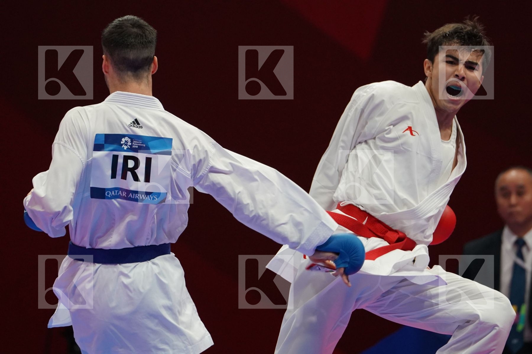 SADRIDDIN SAYMATOV (UZBEKISTAN) vs AMIR MAHDI ZADEH (ISLAMIC REPUBLIC OF IRAN) in Senior Kumite -60 Kg - Qualification