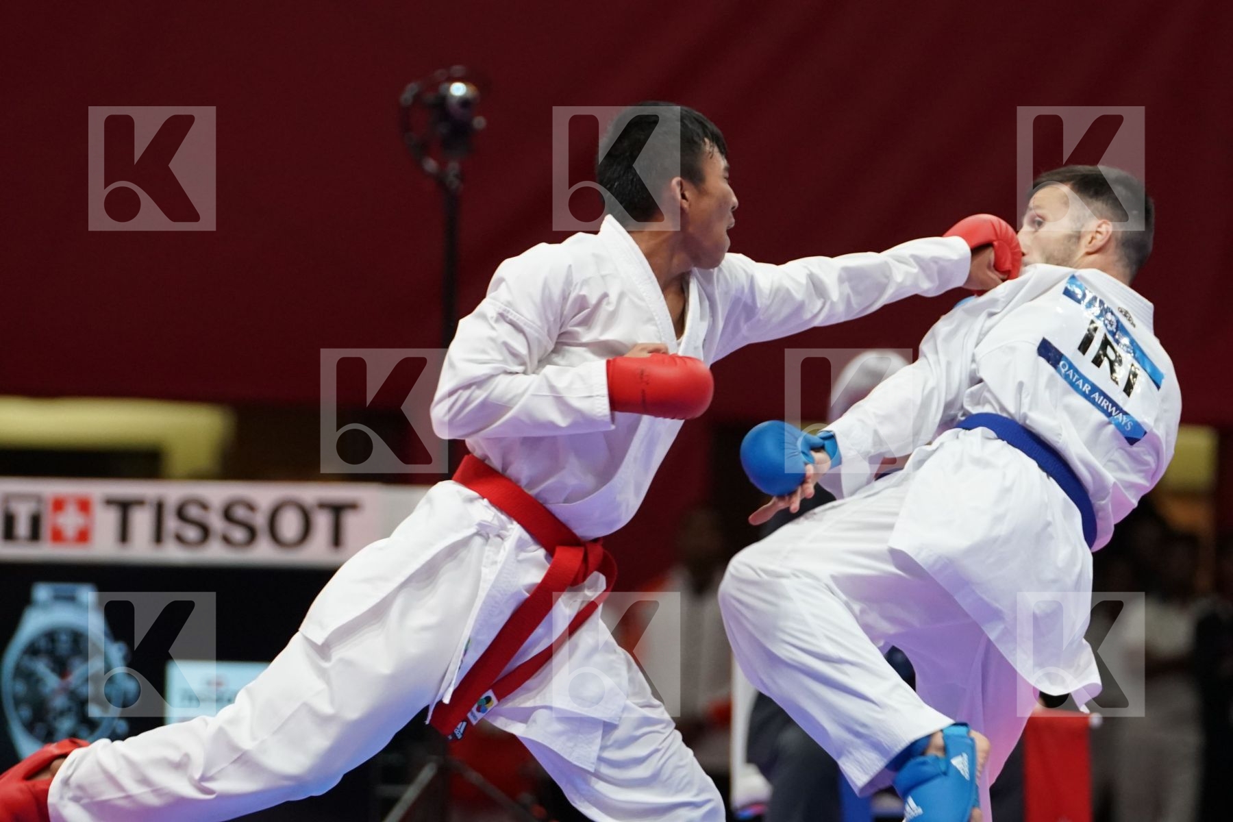 RIFKI ARDIANSYAH ARROSYIID (INDONESIA) vs AMIR MAHDI ZADEH (ISLAMIC REPUBLIC OF IRAN) in Senior Kumite -60 Kg - Final