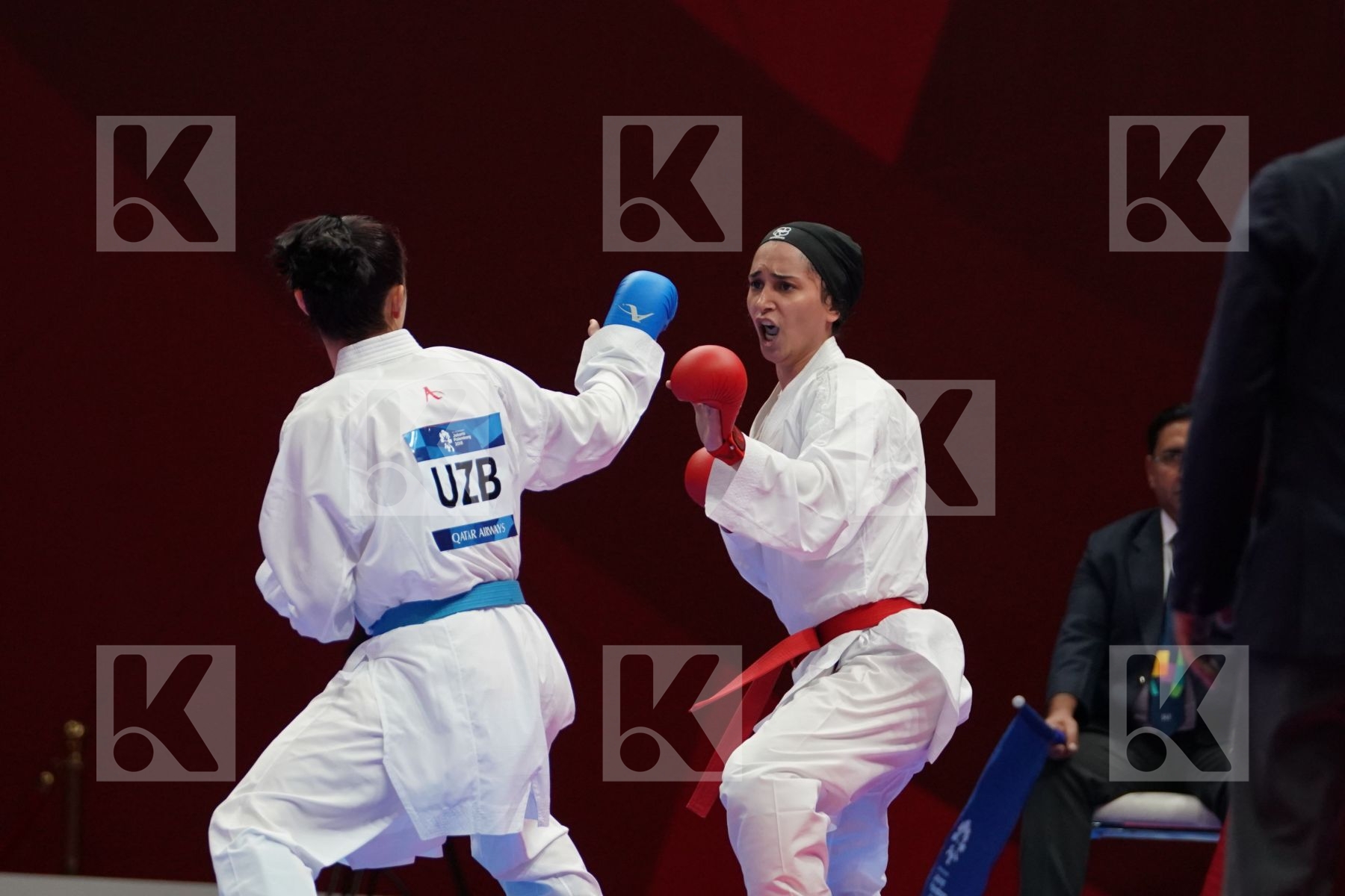 ROZITA ALIPOURKESHKA (ISLAMIC REPUBLIC OF IRAN) vs BARNO MIRZAEVA (UZBEKISTAN) in Senior Kumite Ð 61 Kg - Qualification