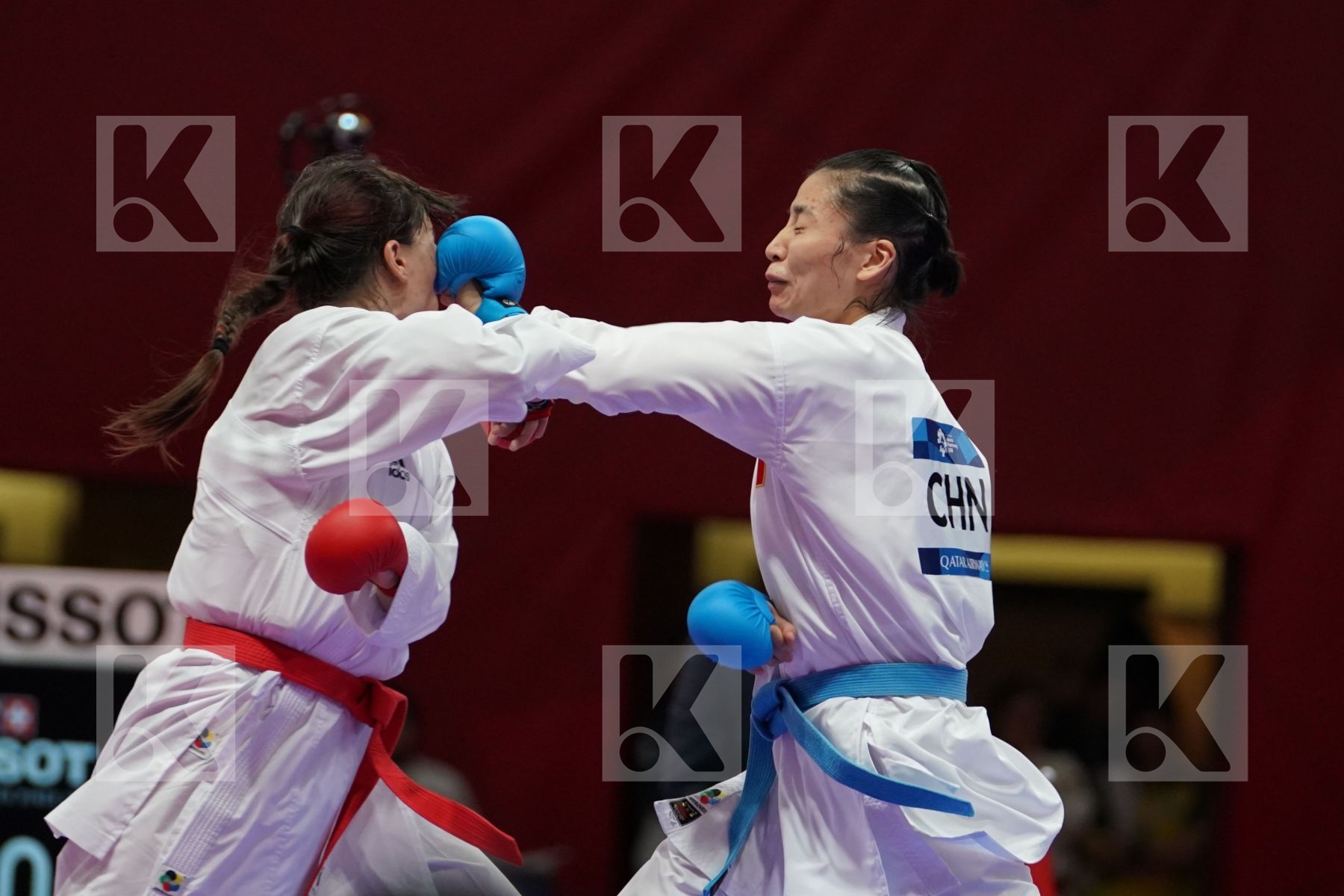 MADINA UTELBAYEVA (KAZAKHSTAN) vs XIAOYAN YIN (CHINA) in Senior Kumite Ð 61 Kg - Qualification