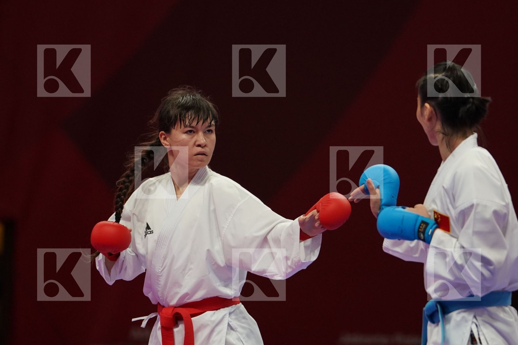 MADINA UTELBAYEVA (KAZAKHSTAN) vs XIAOYAN YIN (CHINA) in Senior Kumite Ð 61 Kg - Qualification
