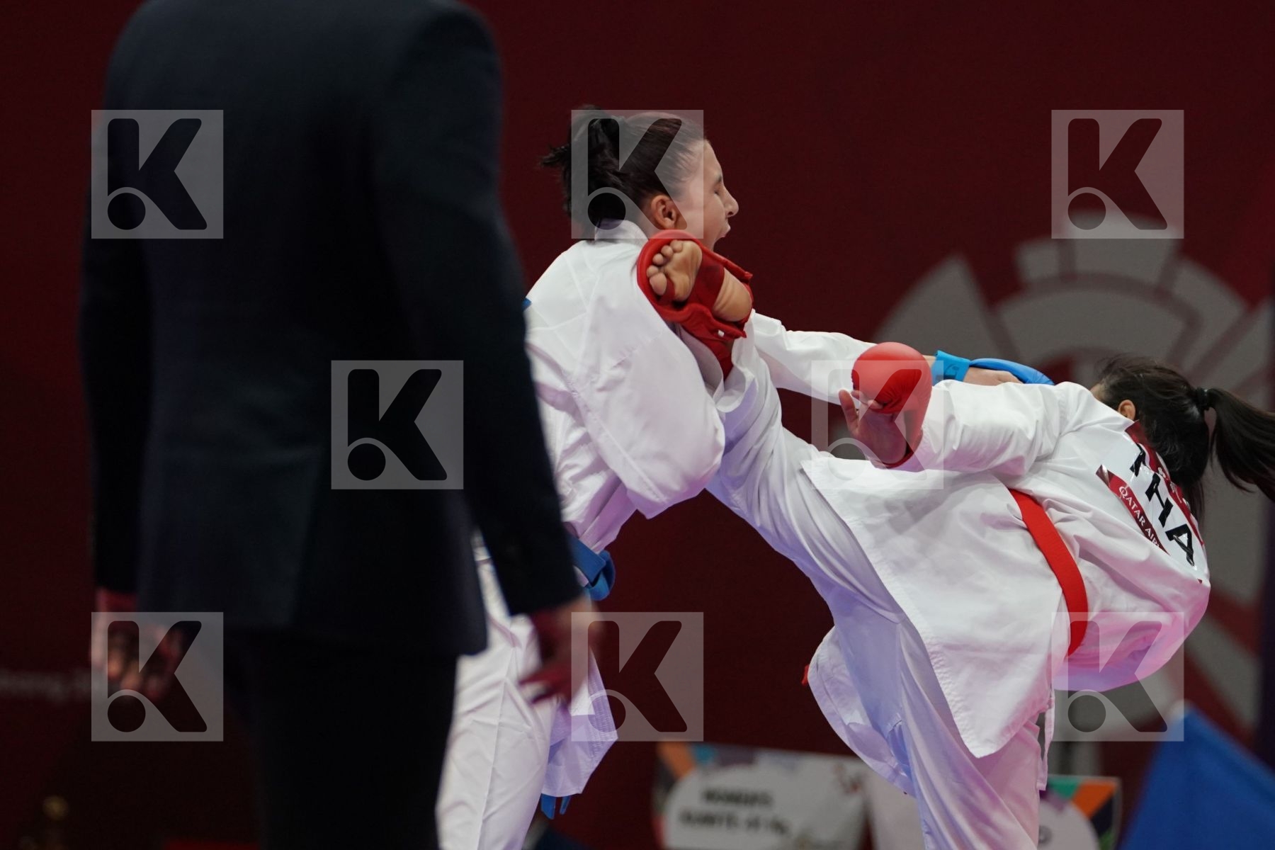 ARM SUKKIAW (THAILAND) vs BARNO MIRZAEVA (UZBEKISTAN) in Senior Kumite Ð 61 Kg - Bronze