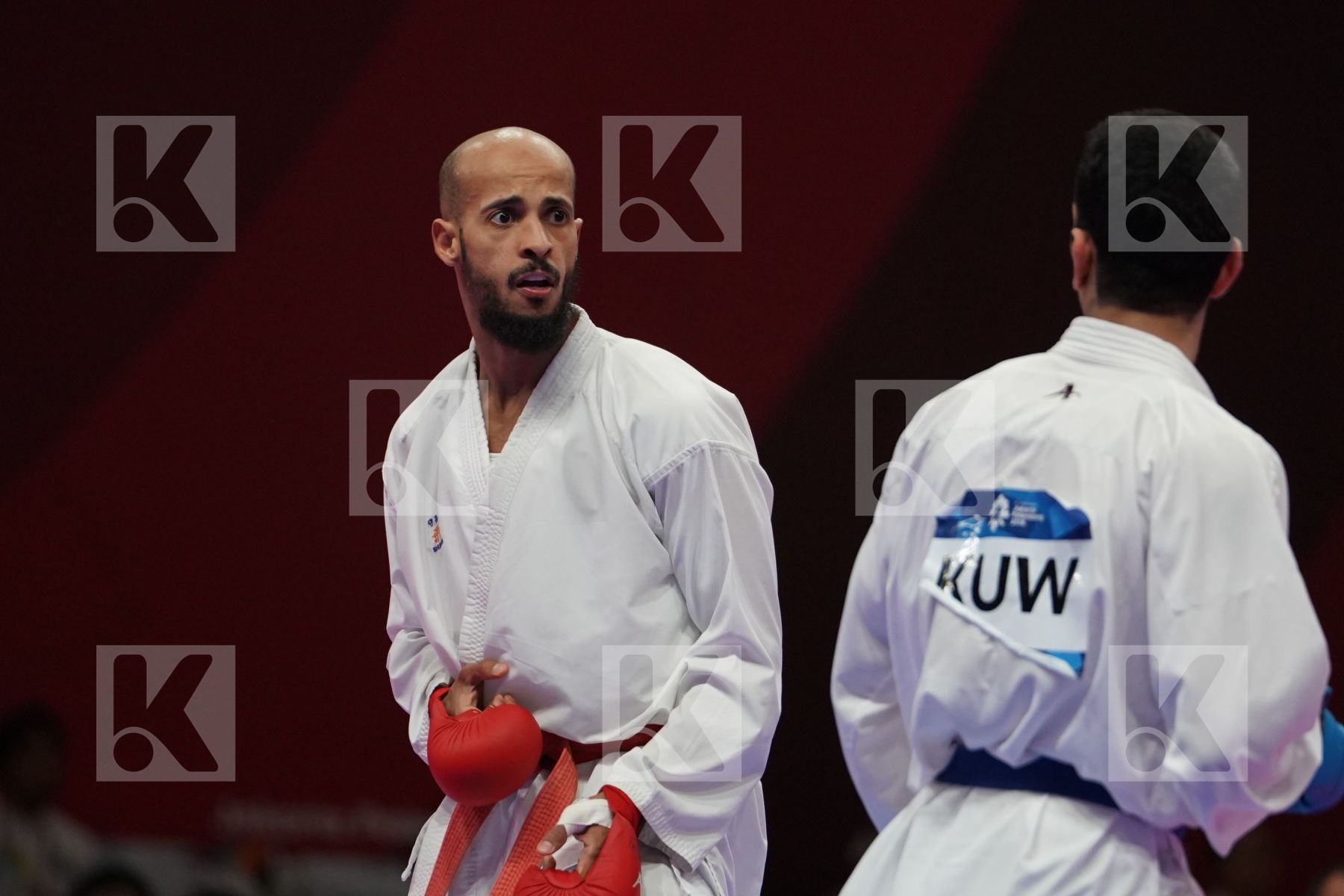FAHAD ATIAH ALKHATHAMI (SAUDI ARABIA) vs ALI ABDULAZIZ (KUWAIT) in Senior Kumite -67 Kg - Qualification