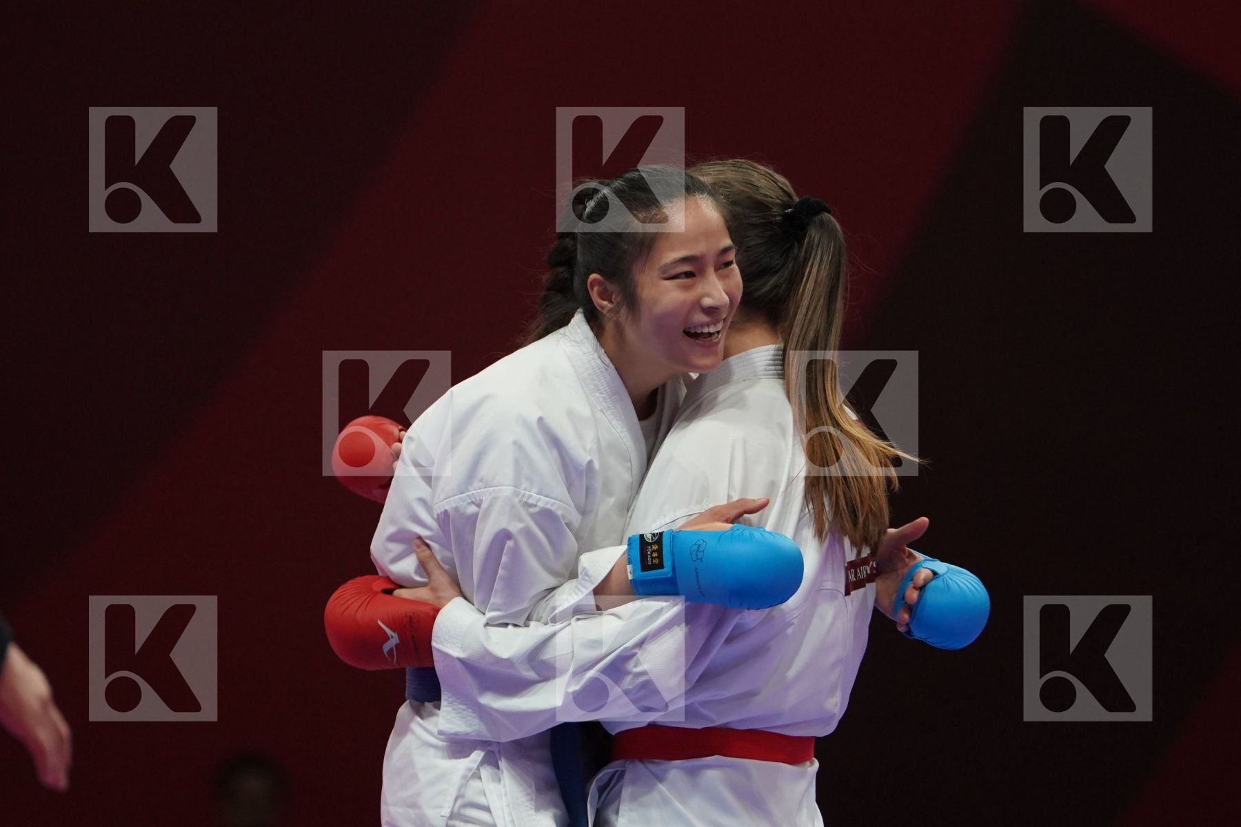 GUZALIYA GAFUROVA (KAZAKHSTAN) vs LINGLING TANG (CHINA) in Senior Kumite Ð 68 Kg - final