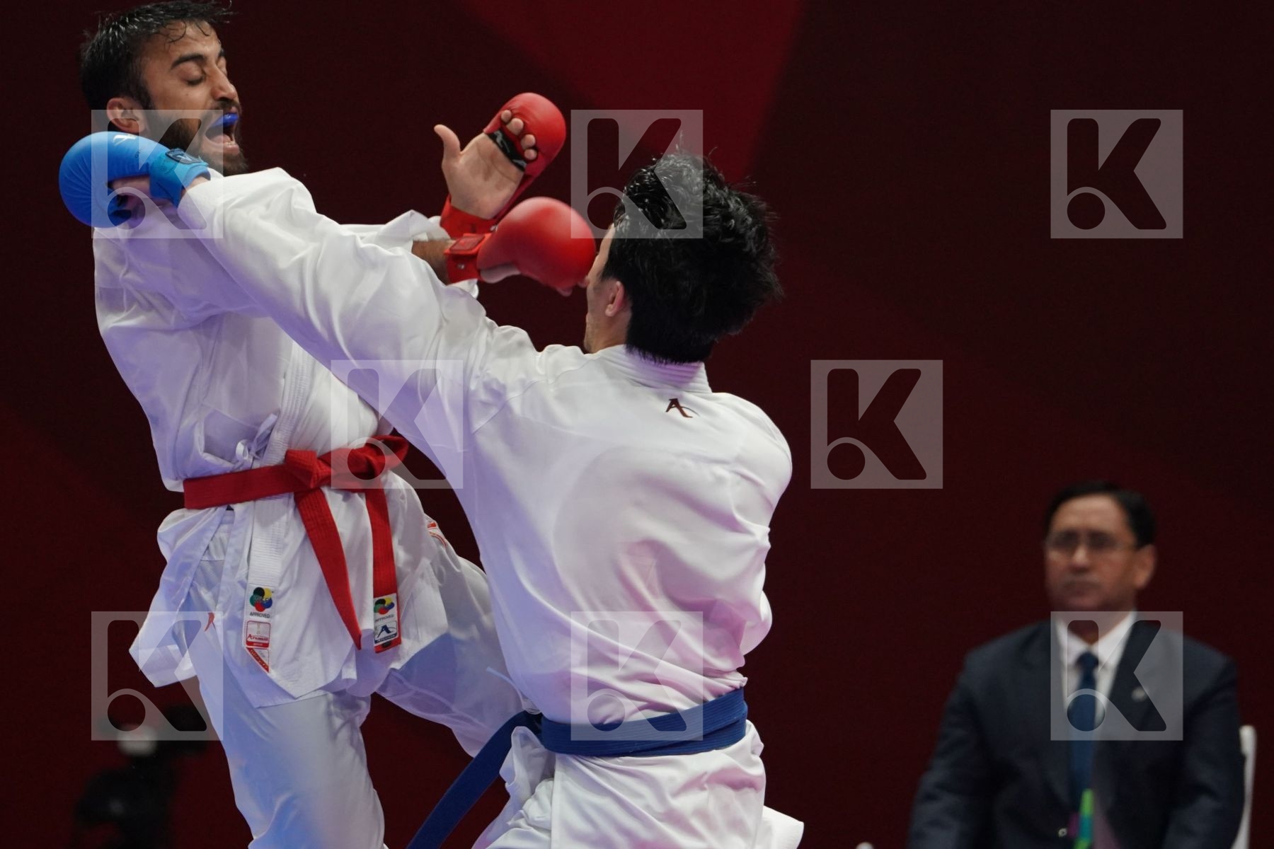 SAADI GHULAM ABBAS (PAKISTAN) vs RAEF ADEL ALTURKISTANI (SAUDI ARABIA) in Senior Kumite Ð 75 Kg - Qualification