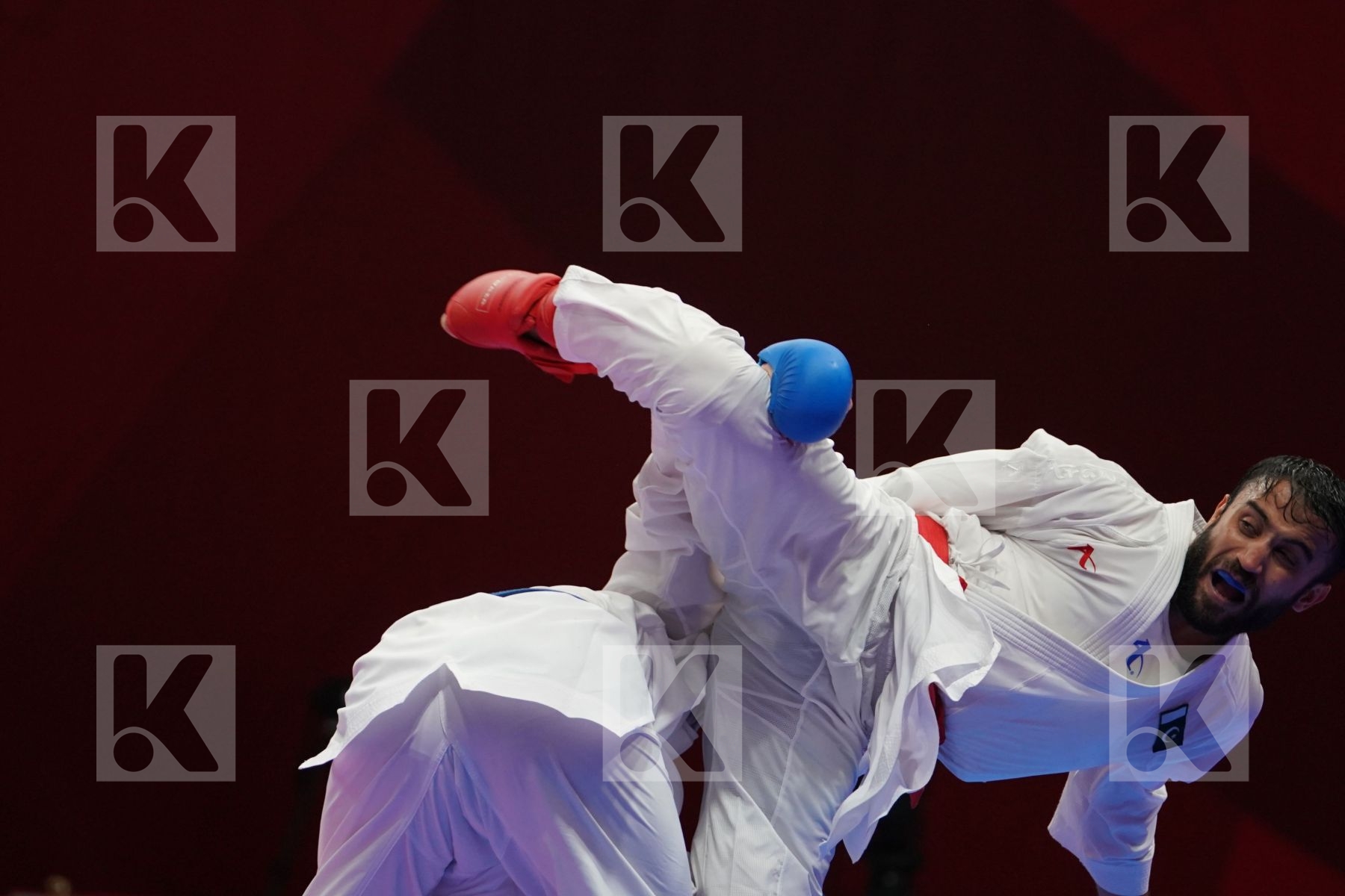 SAADI GHULAM ABBAS (PAKISTAN) vs RAEF ADEL ALTURKISTANI (SAUDI ARABIA) in Senior Kumite Ð 75 Kg - Qualification