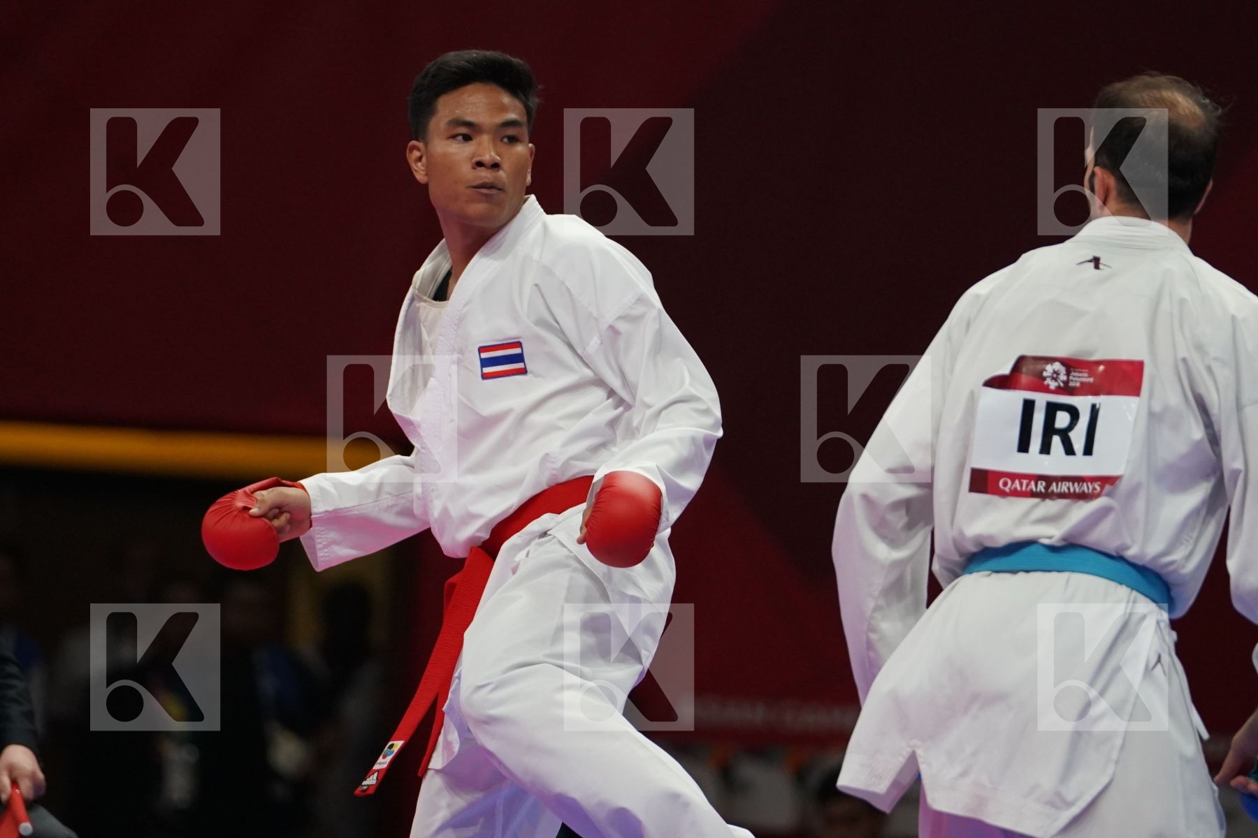 TEERAWAT PONGSAI (THAILAND) vs BAHMAN ASGARI GHONCHEH (ISLAMIC REPUBLIC OF IRAN) in Senior Kumite Ð 75 Kg - Qualification