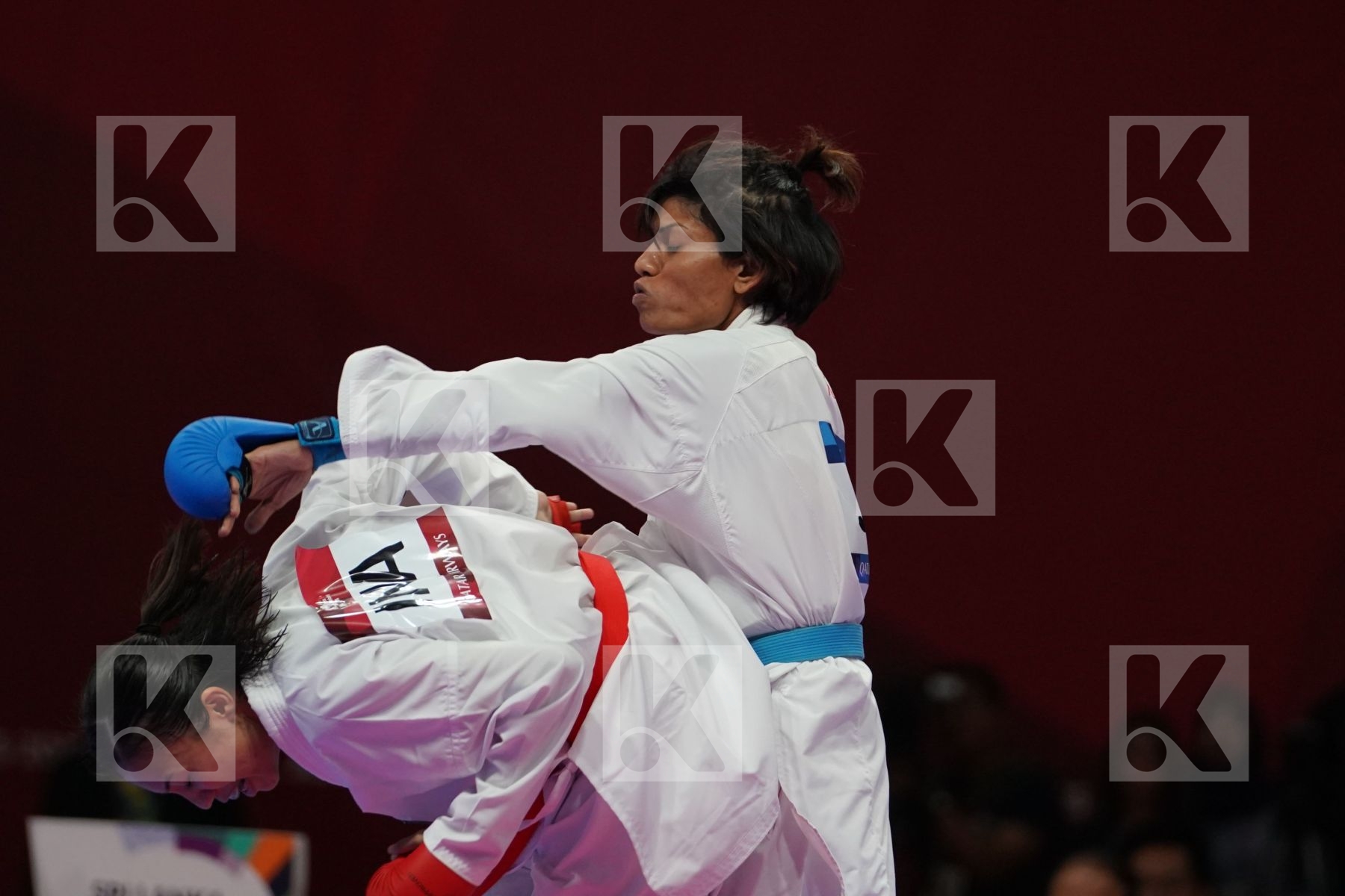 SRUNITA SARI SUKATENDEL (INDONESIA) vs DINUSHA KUMARI DON PAULU BADALGE (SRI LANKA) in Senior Kumite -50 Kg - Qualification