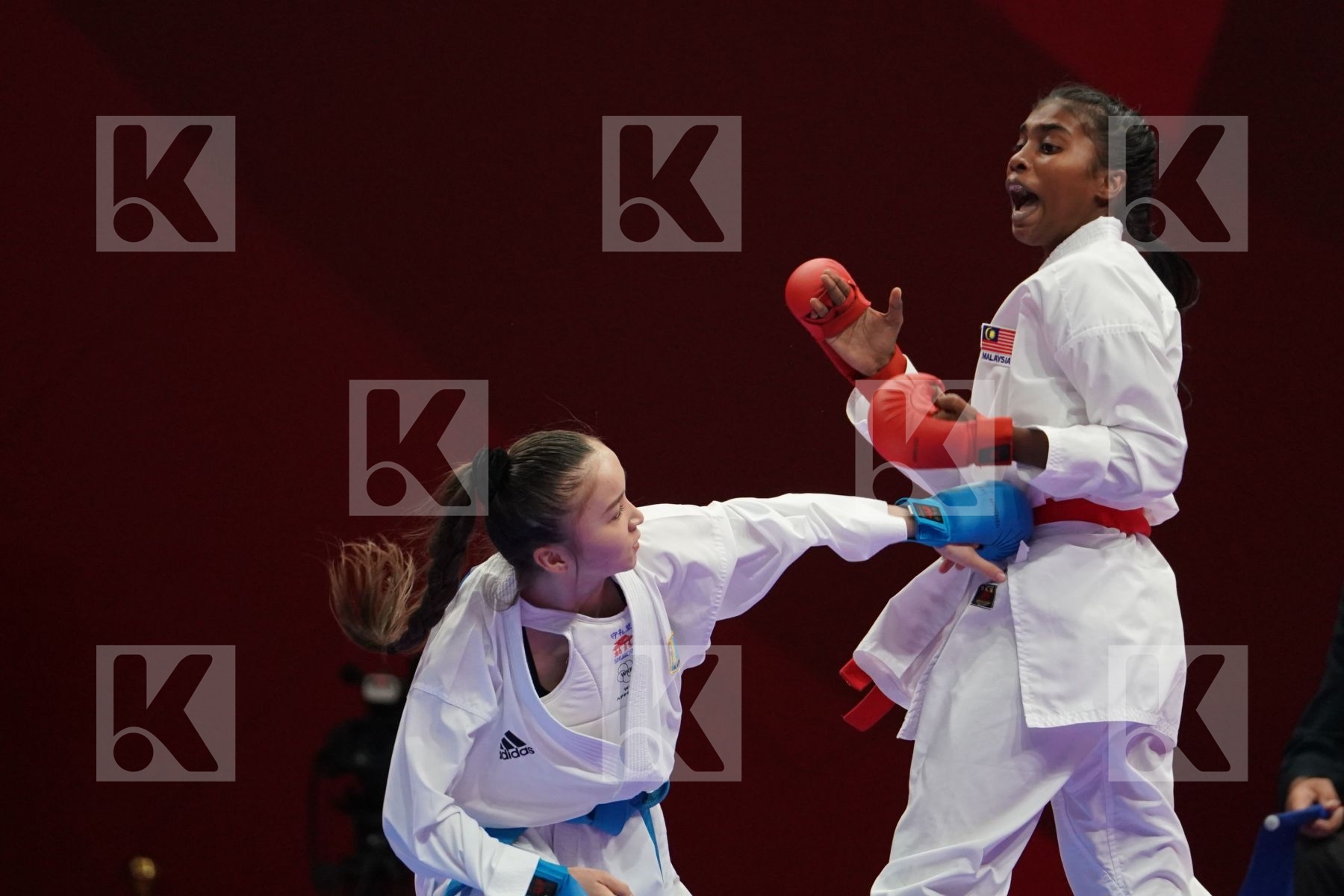 MADHURI POOVANESAN (MALAYSIA) vs MOLDIR ZHANGBYRBAY (KAZAKHSTAN) in Senior Kumite -50 Kg - Qualification