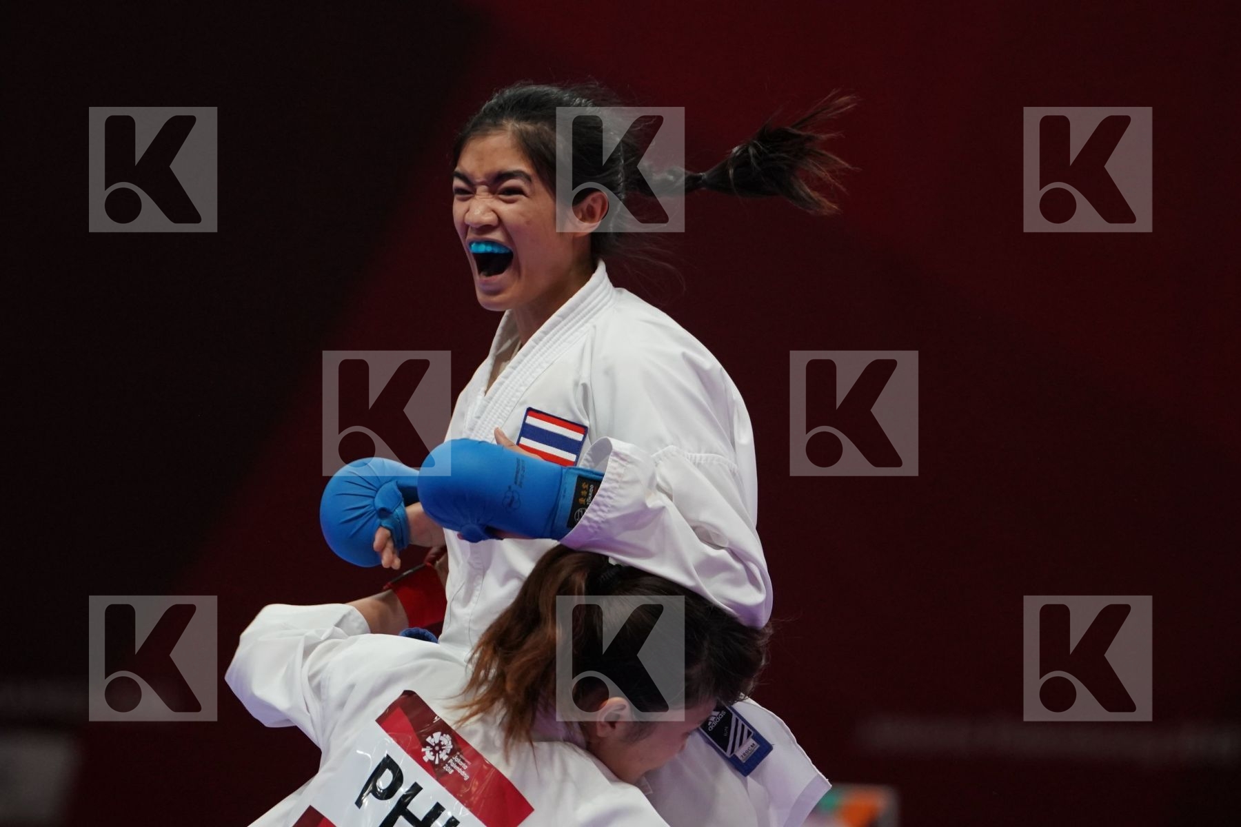 TSUKII JUNNA (PHILIPPINES) vs PAWEENA RAKSACHART (THAILAND) in Senior Kumite -50 Kg - Bronze
