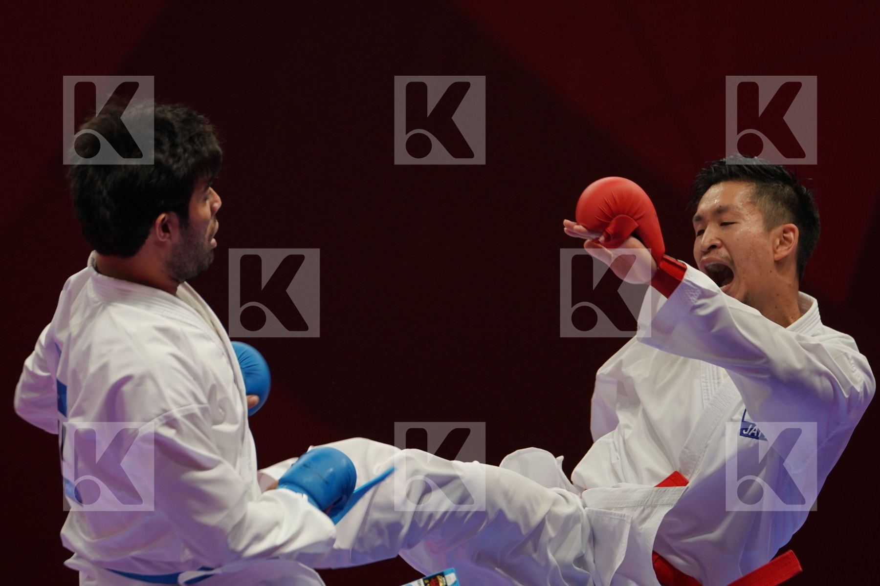 RYUTARO ARAGA (JAPAN) vs AFIF M SHARIEF (PHILIPPINES) in Senior Kumite Ð 84 Kg - Qualification