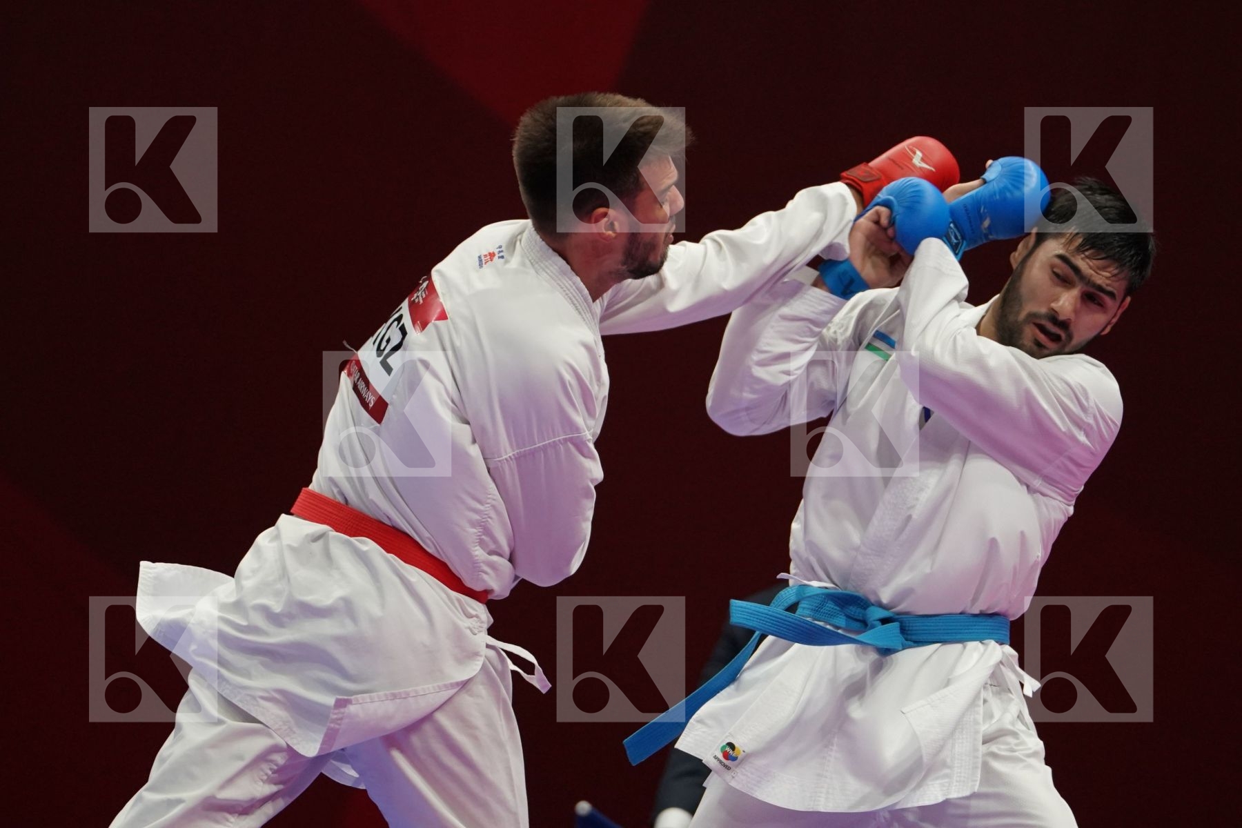 GIANZHALI ABASOV (KYRGYZSTAN) vs SHAKHBOZ AKHATOV (UZBEKISTAN) in Senior Kumite Ð 84 Kg - Qualification