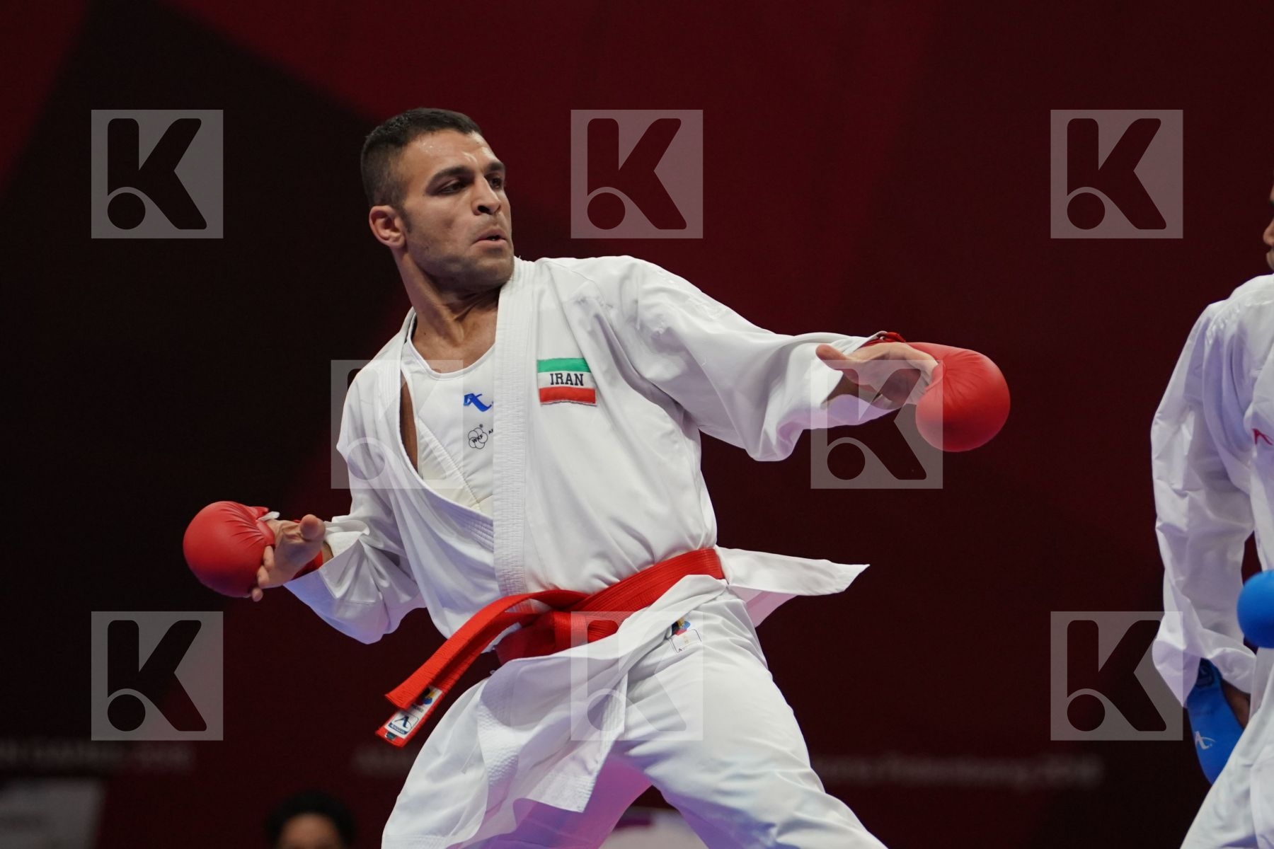 ZABIOLLAH POORSHAB (ISLAMIC REPUBLIC OF IRAN) vs JAVOHIR HAIDAROV (TAJIKISTAN) in Senior Kumite Ð 84 Kg - Qualification