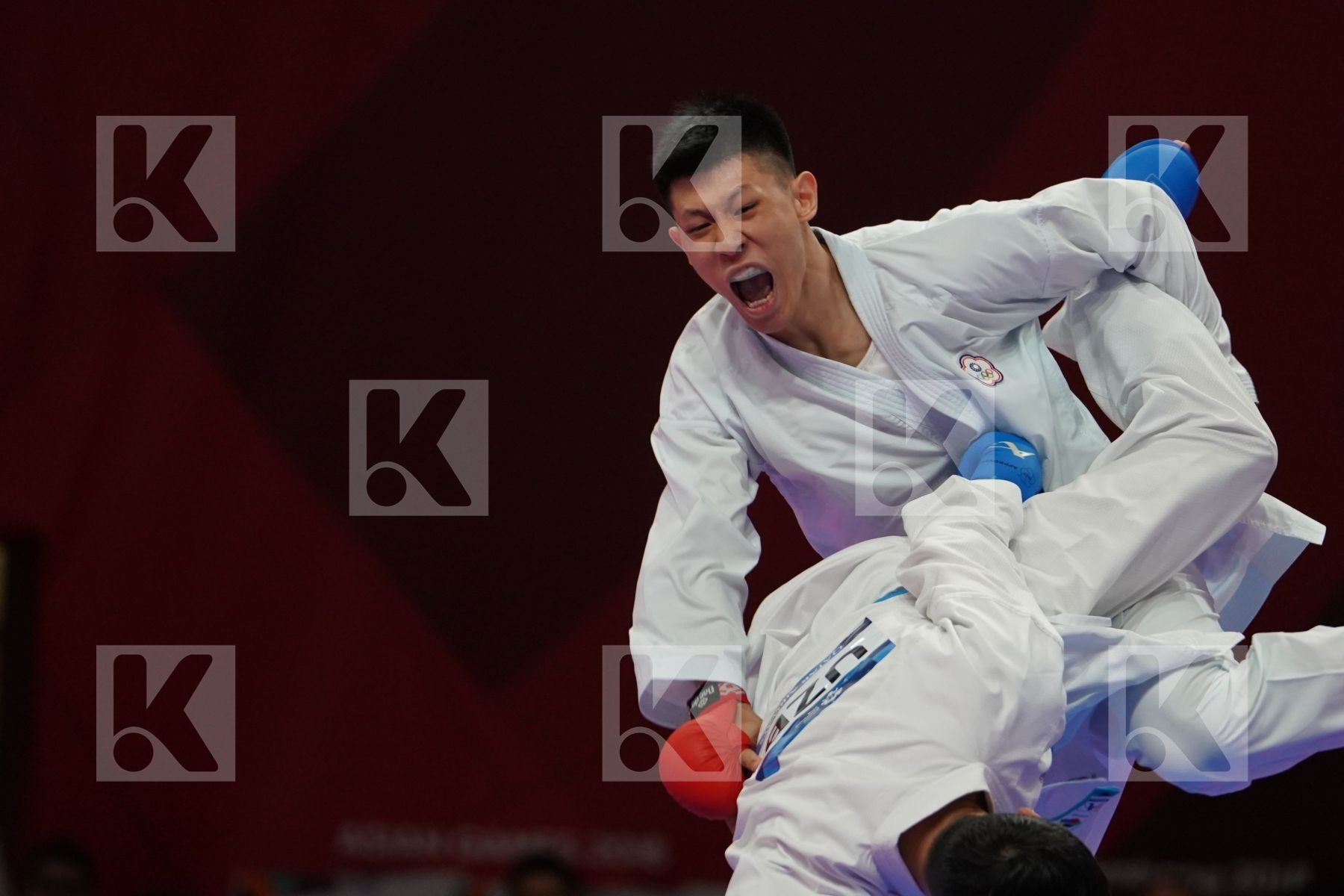 CHUNWEI WU (CHINESE TAIPEI) Vs SHAKHBOZ AKHATOV (UZBEKISTAN) in Senior Kumite Ð 84 Kg - Bronze