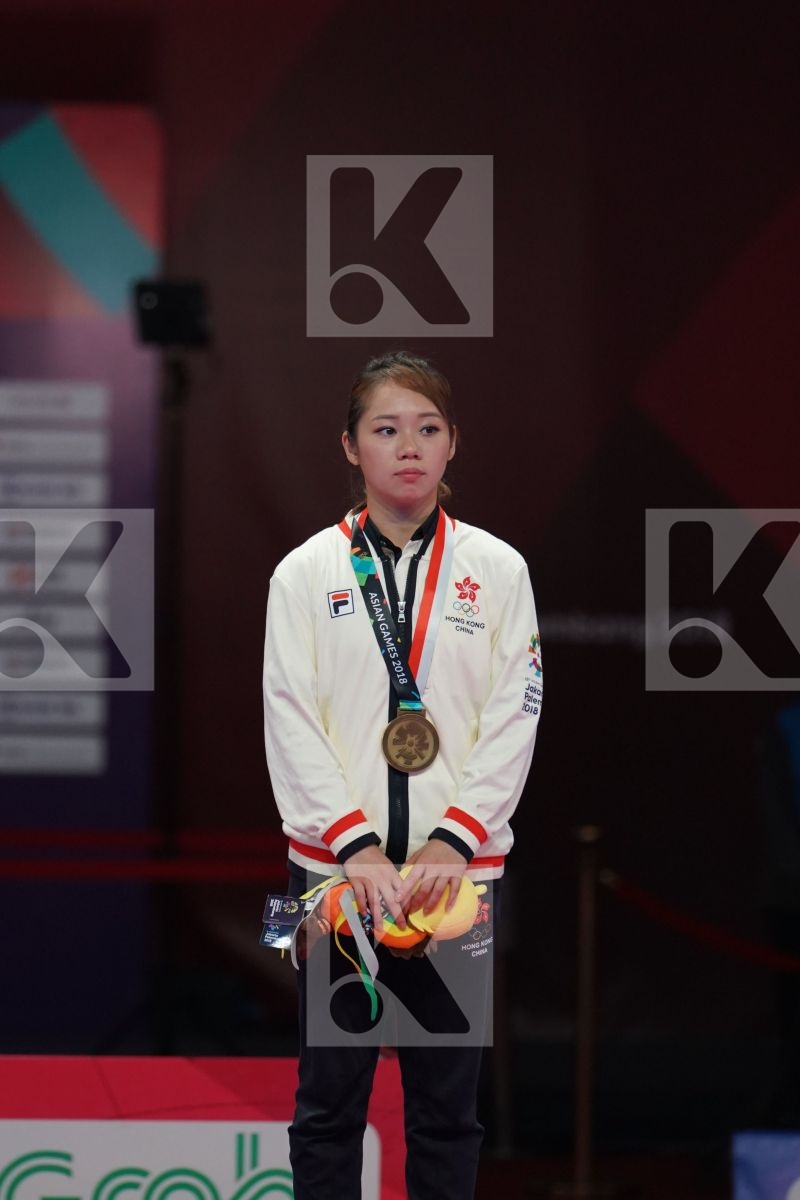 MO SHEUNG GRACE LAU (HONG KONG) in Senior Female Kata - podium ceremony