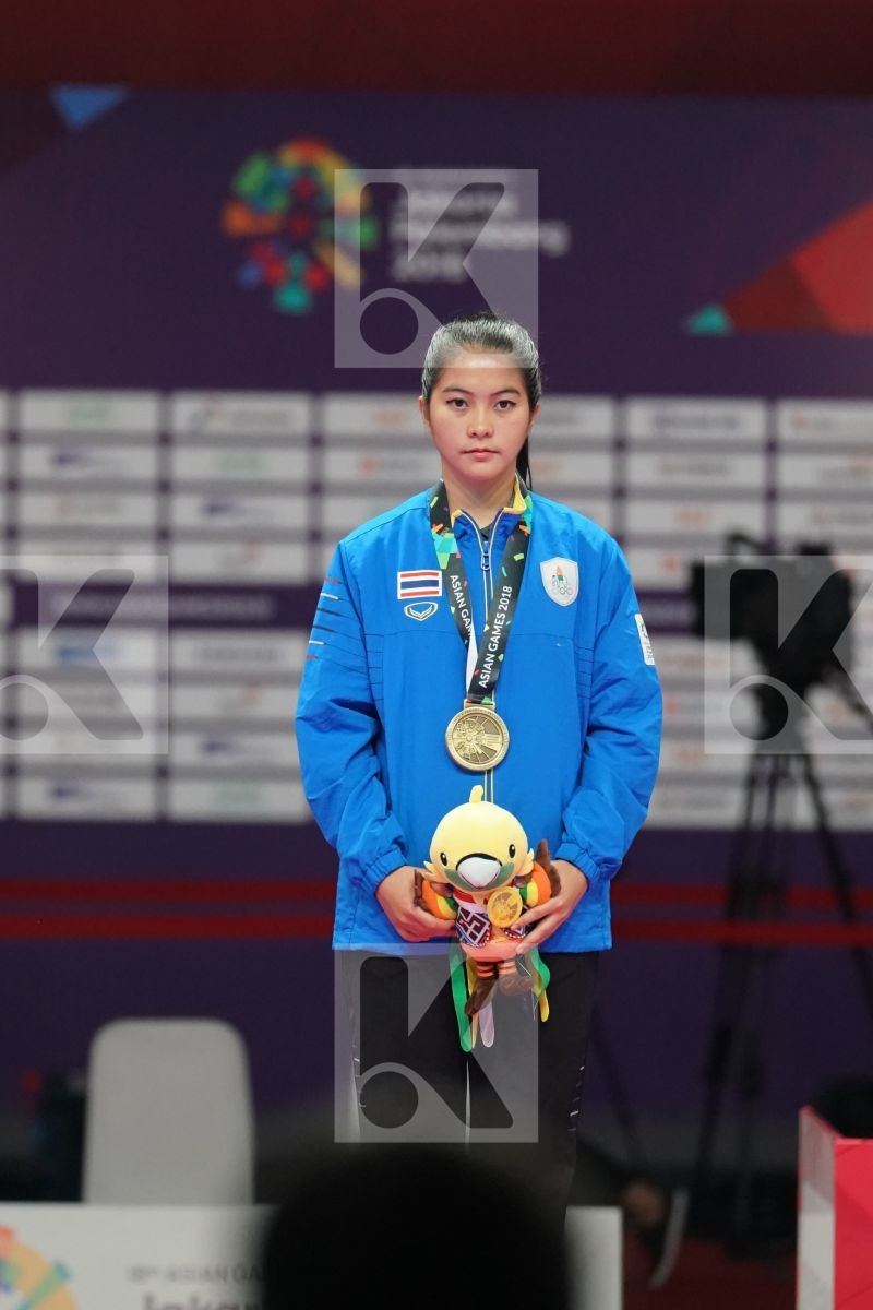MONSICHA TARARATTANAKUL (THAILAND) in Senior Female Kata - podium ceremony