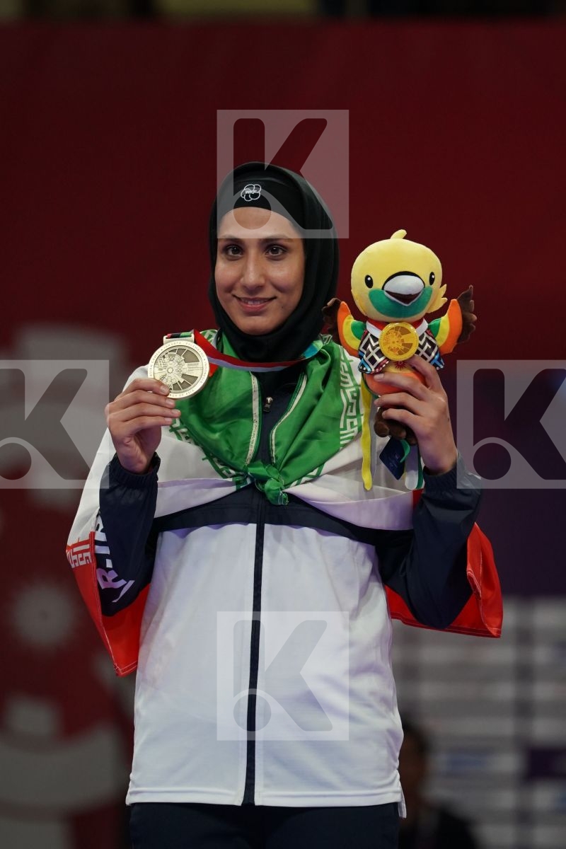 MENGMENG GAO (CHINA), AYUMI UEKUSA (JAPAN), HAMIDEH ABBASALI (ISLAMIC REPUBLIC OF IRAN), NARGIS (PAKISTAN) in Senior Kumite 68+ Kg - podium ceremony