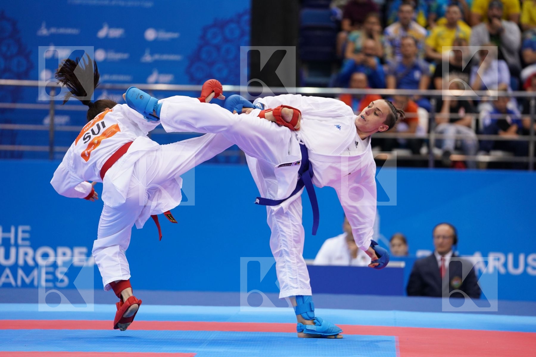 QUIRICI ELENA (SWITZERLAND) Vs SEMERARO SILVIA (ITALY) in Senior Kumite -68 Kg - semi-final Bout