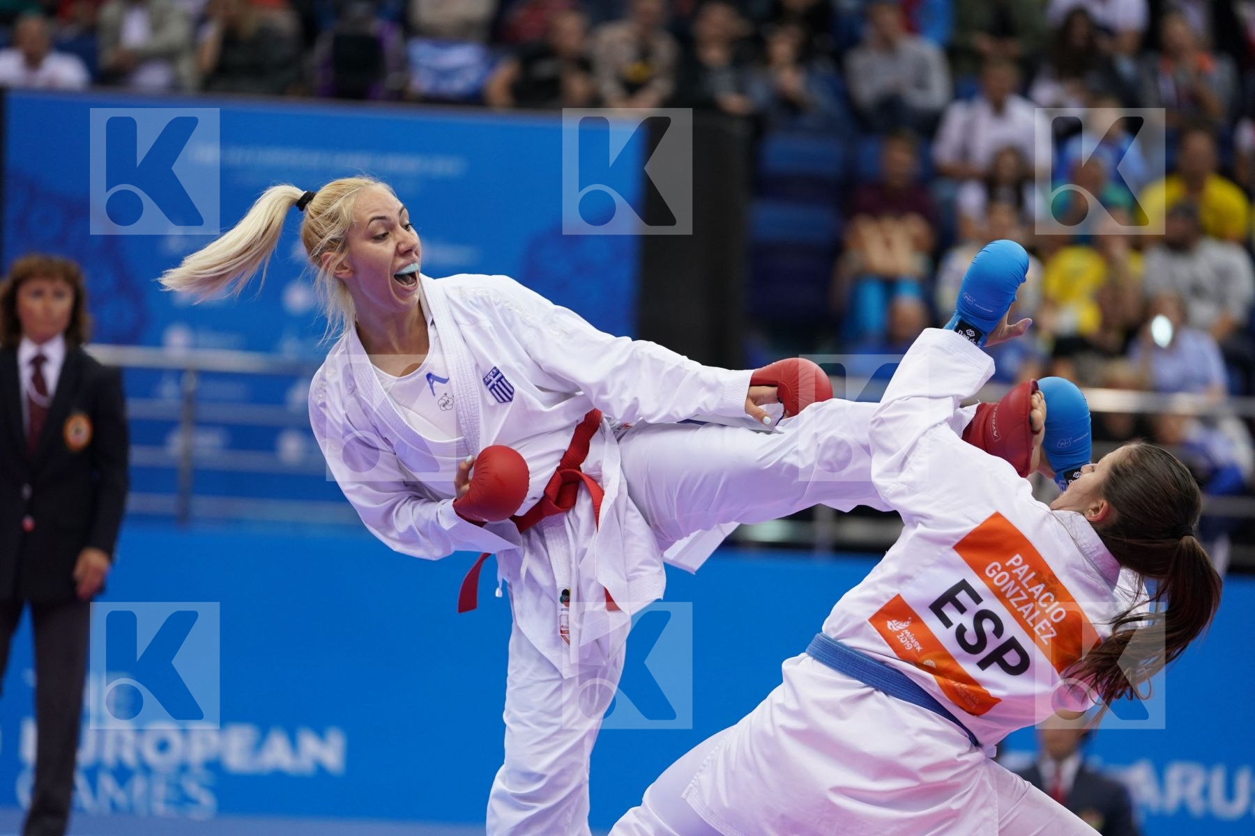 CHATZILIADOU ELENI (GREECE) Vs PALACIO GONZALEZ LAURA (SPAIN) in Senior Kumite 68+ Kg - semi-final Bout
