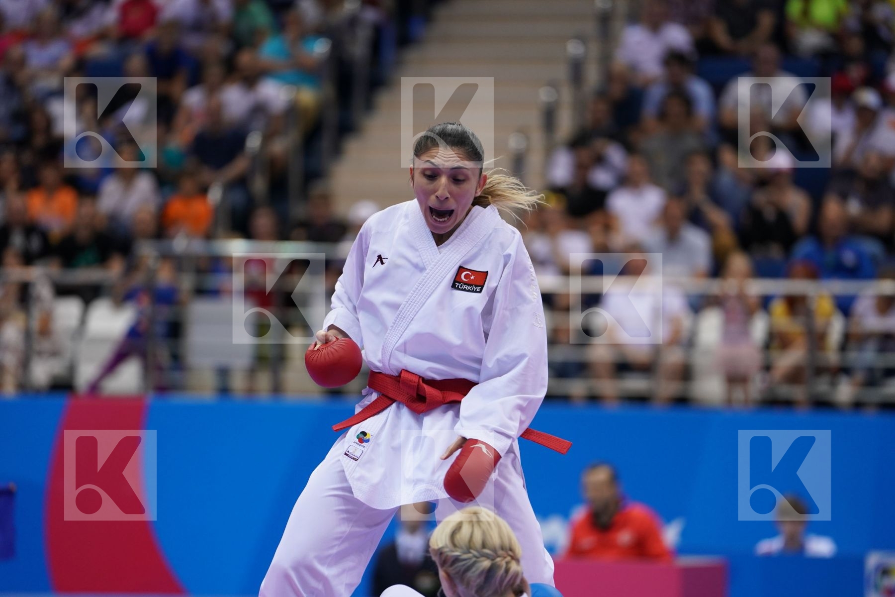 COBAN MERVE (TURKEY) Vs SEROGINA ANITA (UKRAINE) in Senior Kumite -61 Kg - semi-final Bout