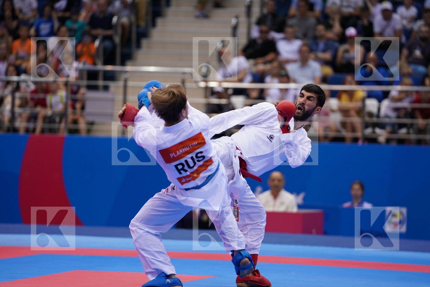 FARZALIYEV FIRDOVsI (AZERBAIJAN) Vs PLAKHUTIN EVGENY (RUSSIAN FEDERATION) in Senior Kumite -60 Kg - semi-final Bout