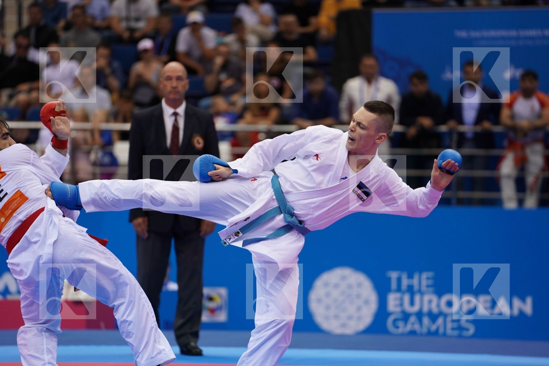 AGHAYEV RAFAEL (AZERBAIJAN) Vs ARTAMONOV PAVEL (ESTONIA) in Senior Kumite -75 Kg - semi-final Bout