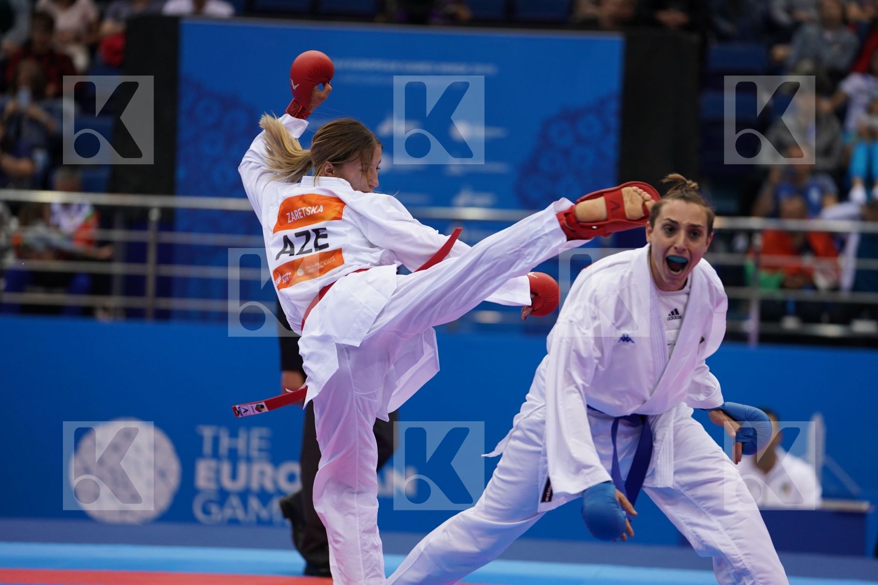 ZARETSKA IRINA (AZERBAIJAN) vs SEMERARO SILVIA (ITALY) in Senior Kumite -68 Kg - Final Bout
