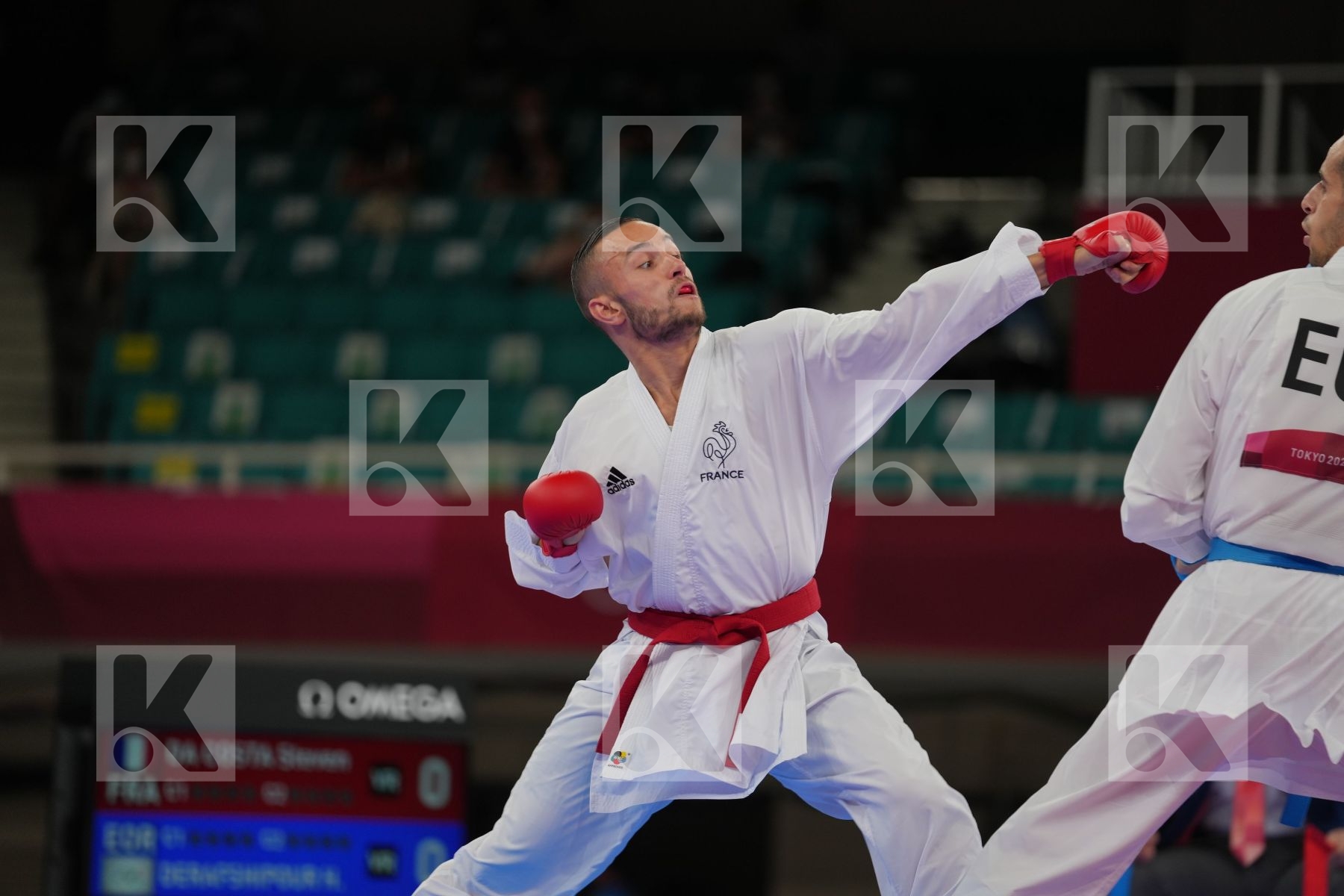 Da Costa Steven (France) - Kumite Male -67kg, Derafshipour Hamoon (Refugee Olympic Team) - Kumite Male -67kg in  - Round Robin bout