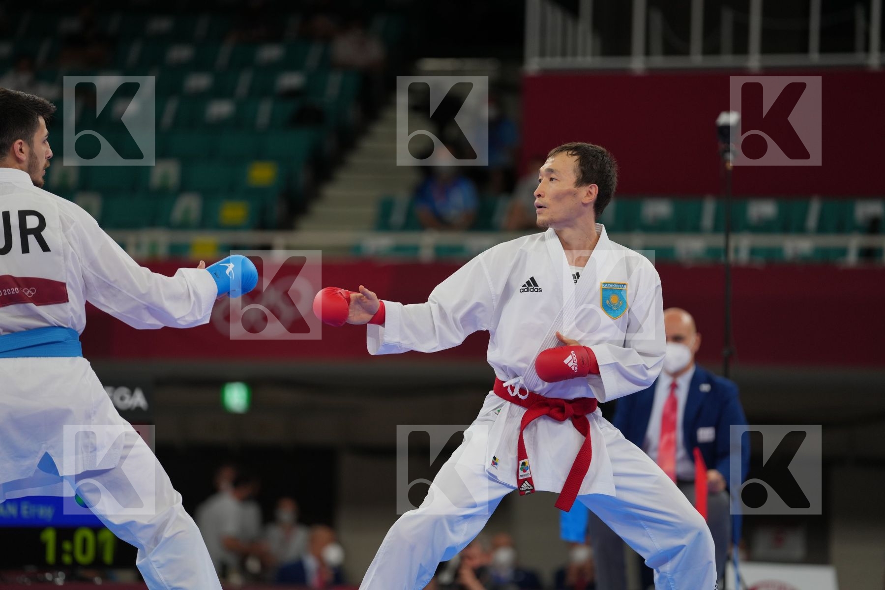 Assadilov Darkhan (Kazakhstan) - Kumite Male -67kg, Samdan Eray (Turkey) - Kumite Male -67kg in Senior Kumite -67 Kg - Round Robin bout