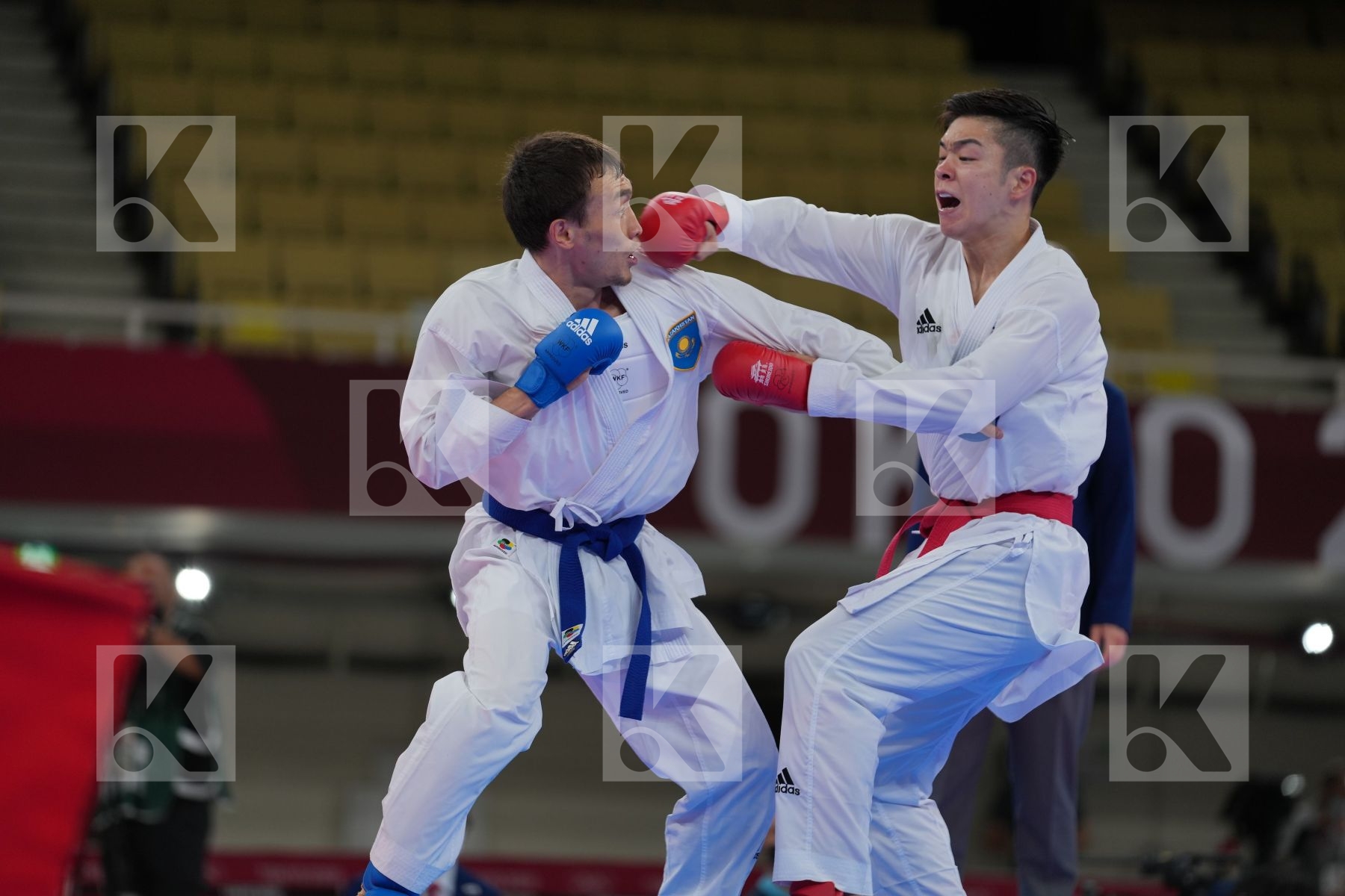 Sago Naoto (Japan) - Kumite Male -67kg, Assadilov Darkhan (Kazakhstan) - Kumite Male -67kg in Senior Kumite -67 Kg - Round Robin bout