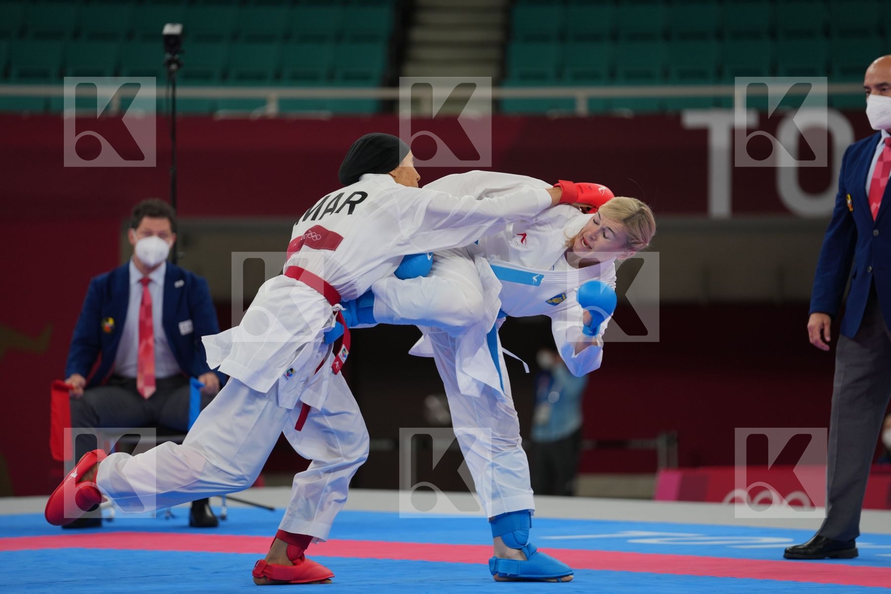 Sadini Btissam (Morocco) - Kumite Female -61kg, Serogina Anita (Ukraine) - Kumite Female -61kg in Senior Kumite -61 Kg - Round Robin bout