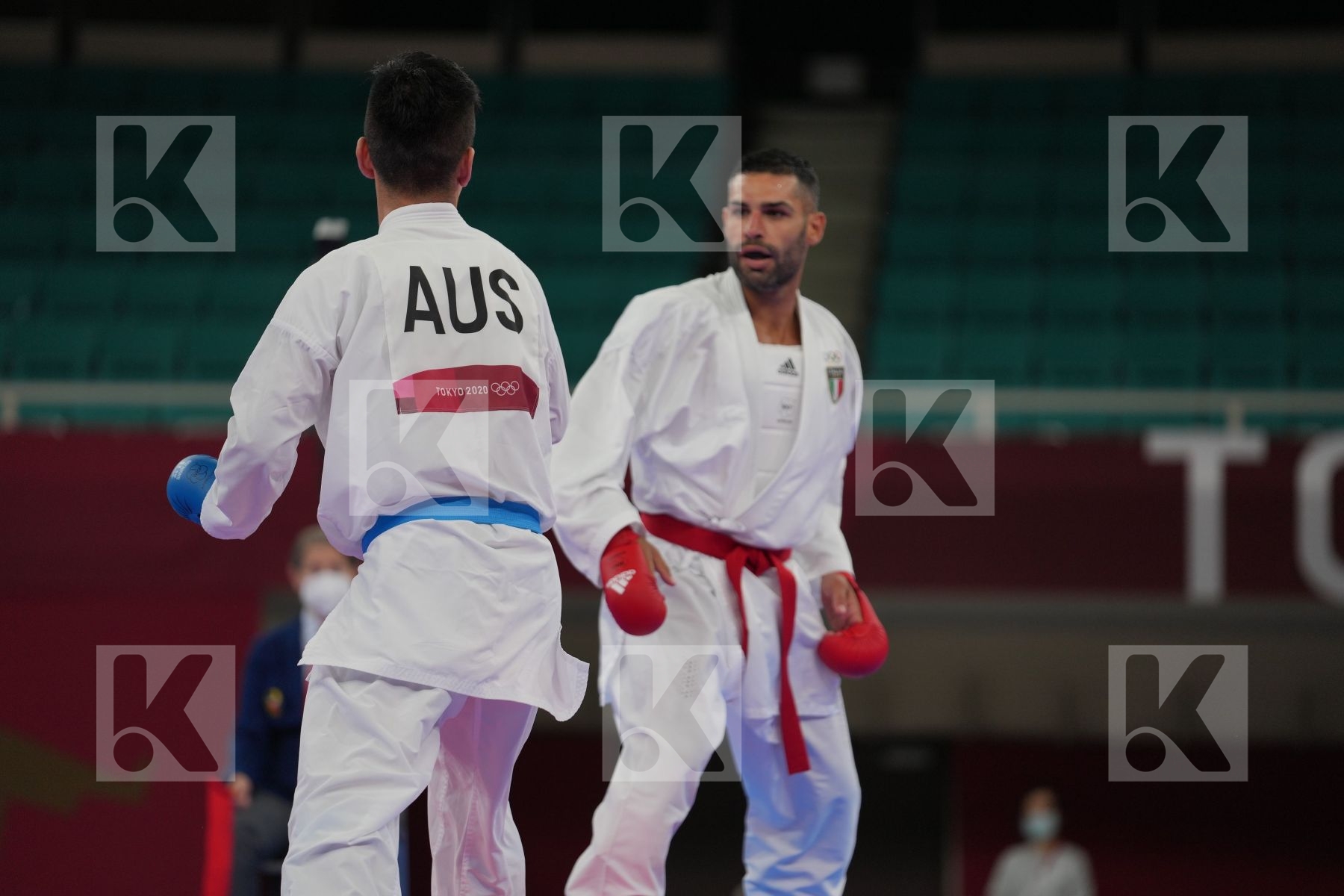 Busa Luigi (Italy) - Kumite Male -75kg, Yahiro Tsuneari (Australia) - Kumite Male -75kg in Senior Kumite -75 Kg - Round Robin bout