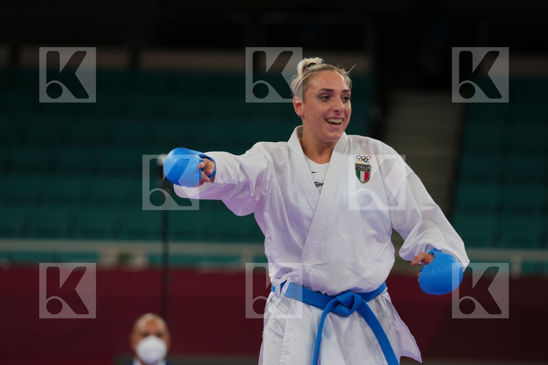 Zaretska Irina (Azerbaijan) - Kumite Female +61kg, Semeraro Silvia (Italy) - Kumite Female +61kg in Senior Kumite 61+ Kg - Round Robin bout