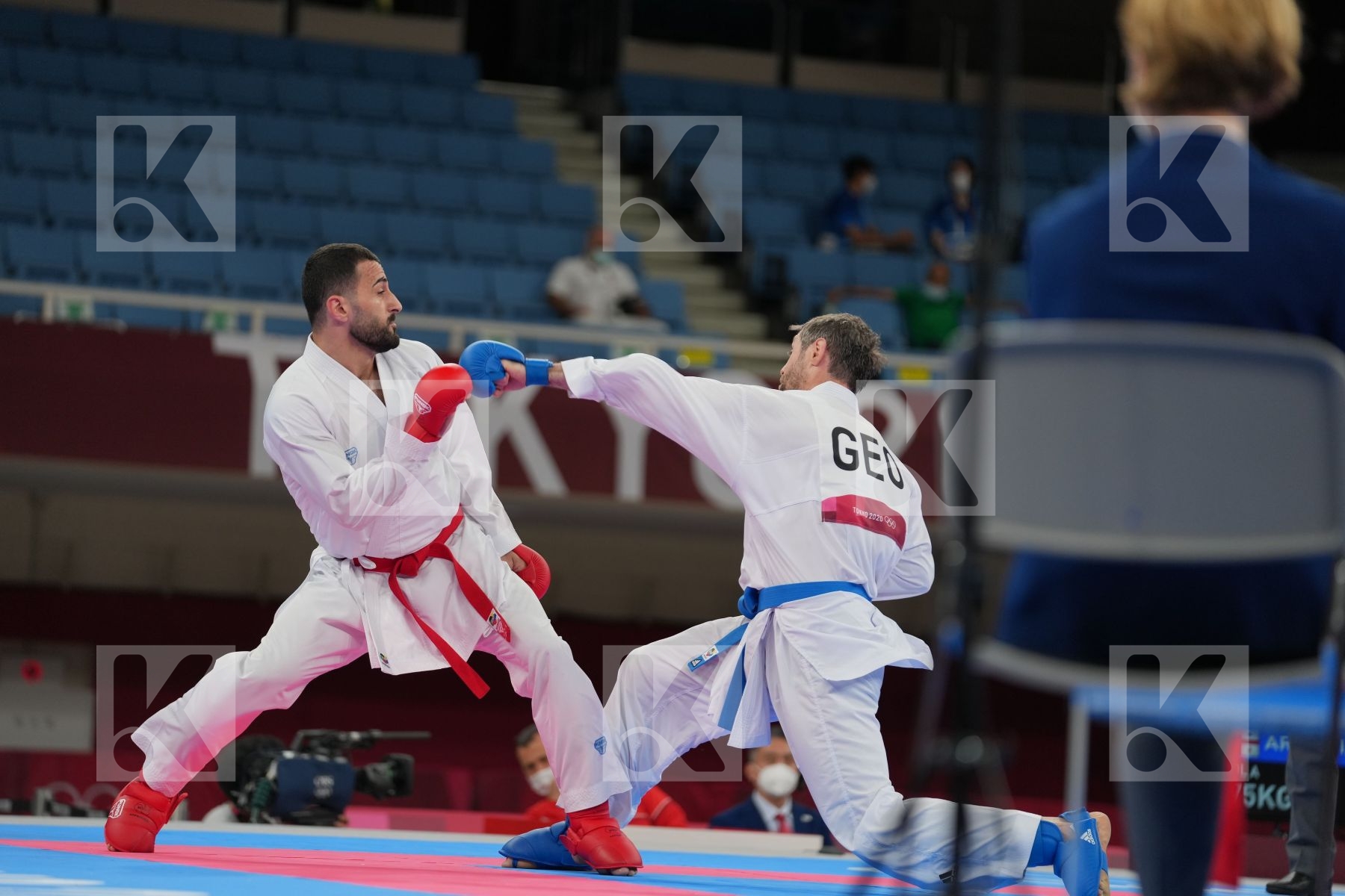 Gaysinsky Daniel (Canada) - Kumite Male +75kg, Irr Brian (United States of America) - Kumite Male +75kg in Senior Kumite 75+ Kg - Round Robin bout