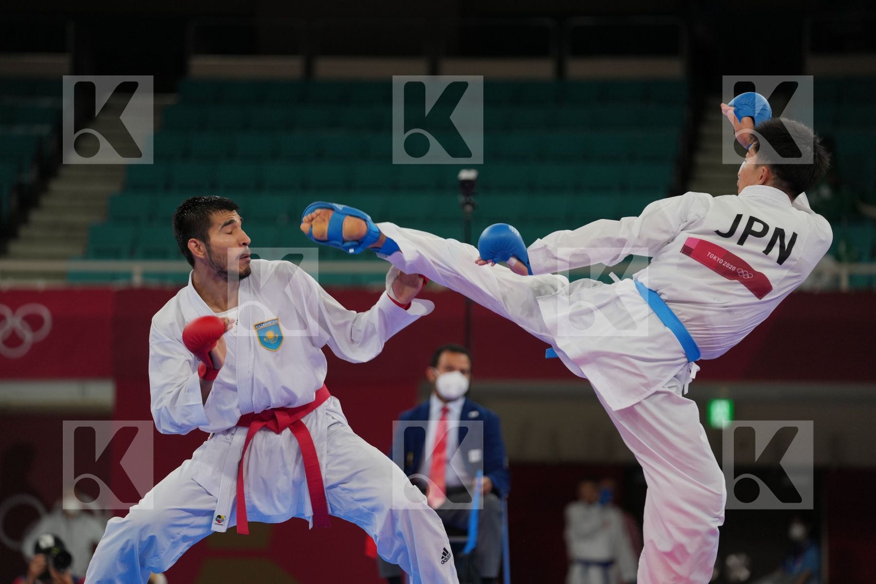 Yuldashev Daniyar (Kazakhstan) - Kumite Male +75kg, Araga Ryutaro (Japan) - Kumite Male +75kg in Senior Kumite 75+ Kg - Round Robin bout