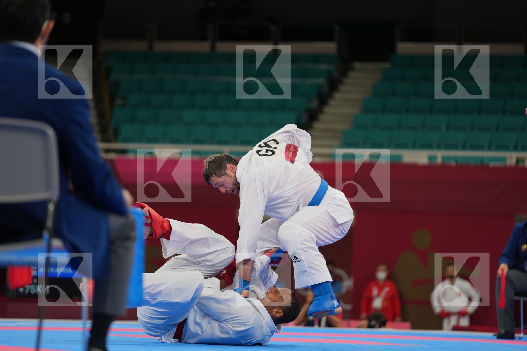 Horne Jonathan (Germany) - Kumite Male +75kg, Arkania Gogita (Georgia) - Kumite Male +75kg in Senior Kumite 75+ Kg - Round Robin bout