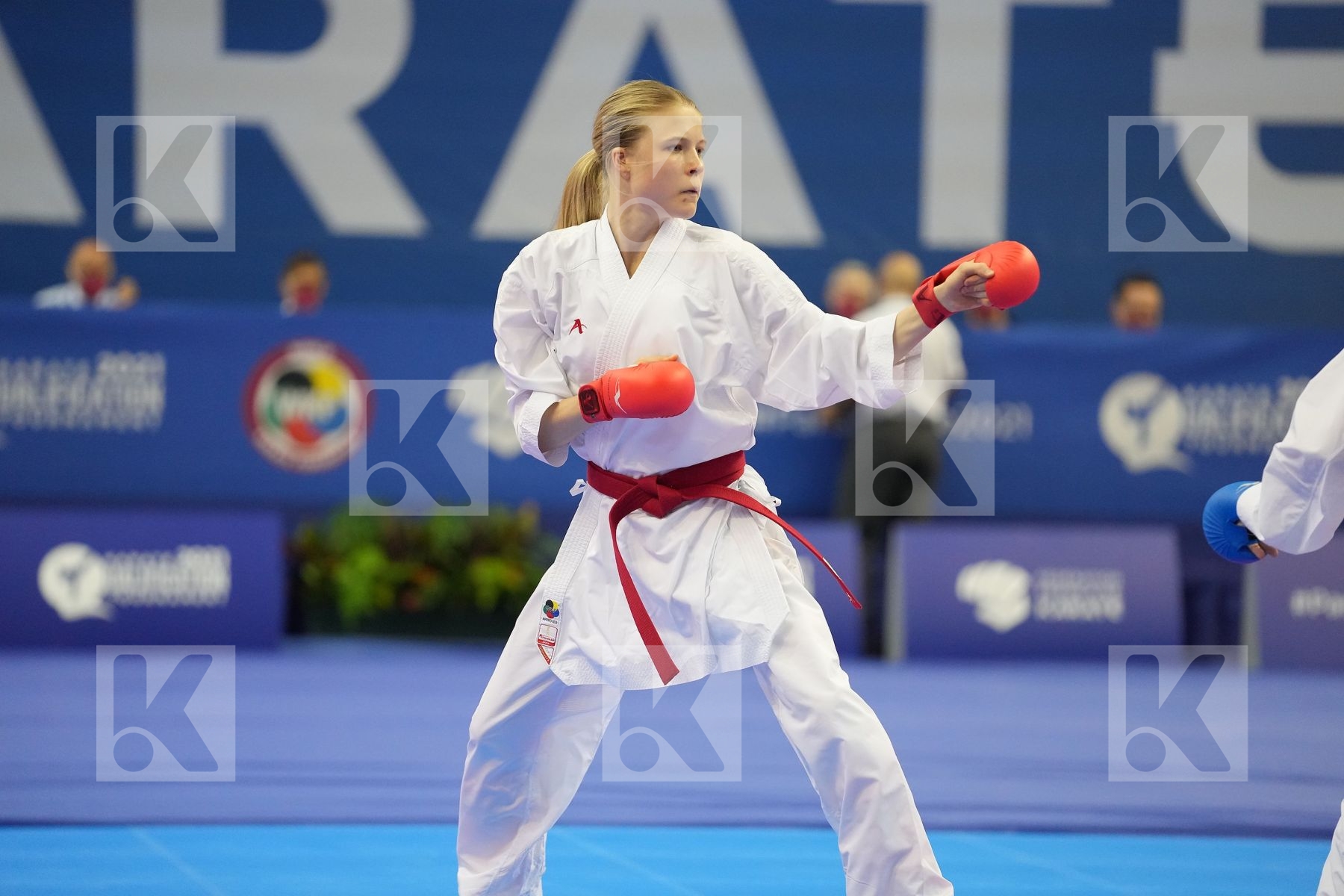 GORANOVA IVET (BULGARIA), CHERNYSHEVA ANNA (RUSSIAN FEDERATION) in Olympic Category - Kumite Female -55 KG - Round Robin bout