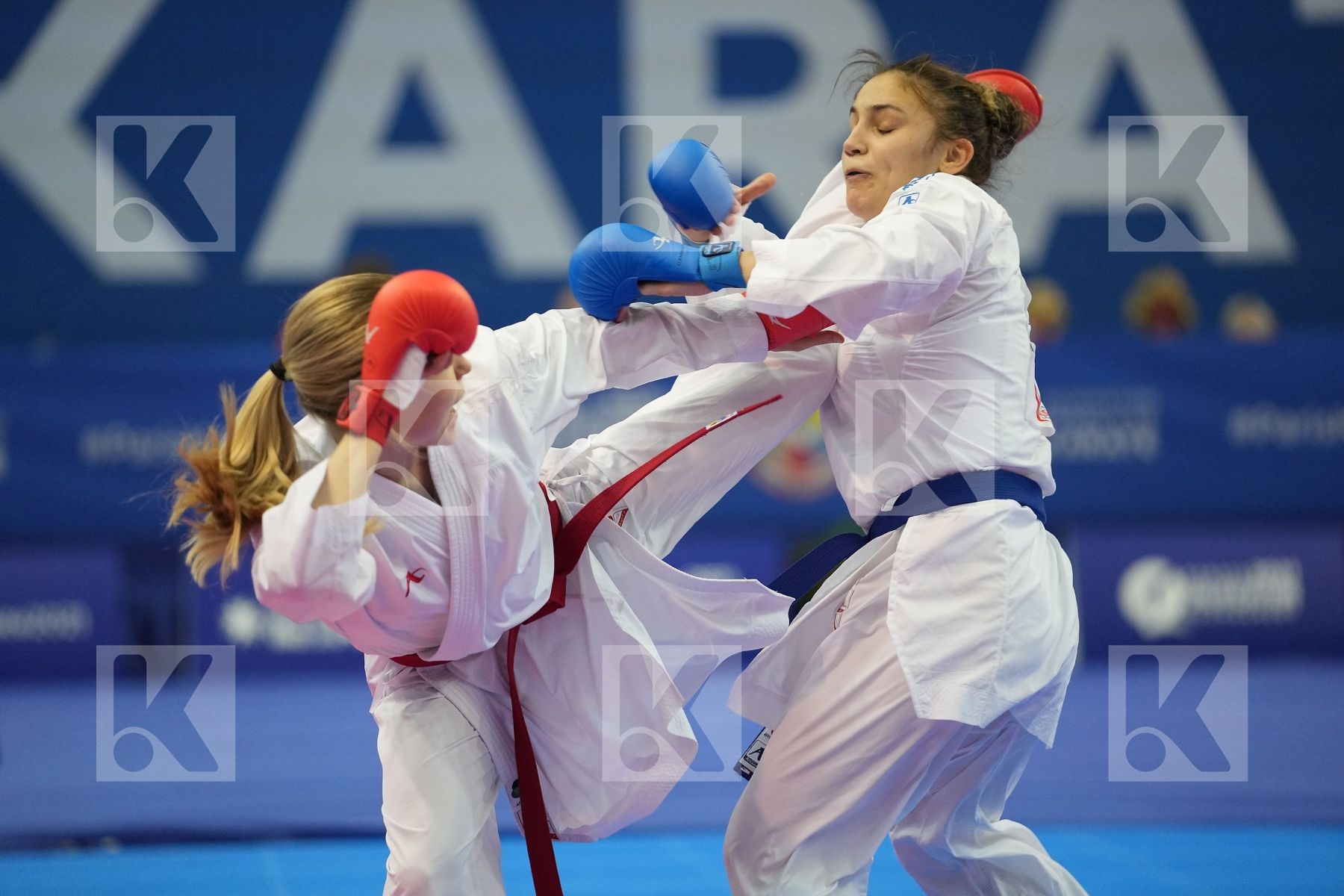 GORANOVA IVET (BULGARIA), CHERNYSHEVA ANNA (RUSSIAN FEDERATION) in Olympic Category - Kumite Female -55 KG - Round Robin bout