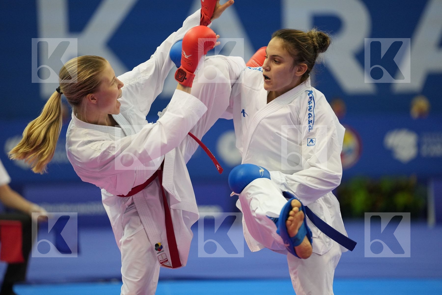 GORANOVA IVET (BULGARIA), CHERNYSHEVA ANNA (RUSSIAN FEDERATION) in Olympic Category - Kumite Female -55 KG - Round Robin bout