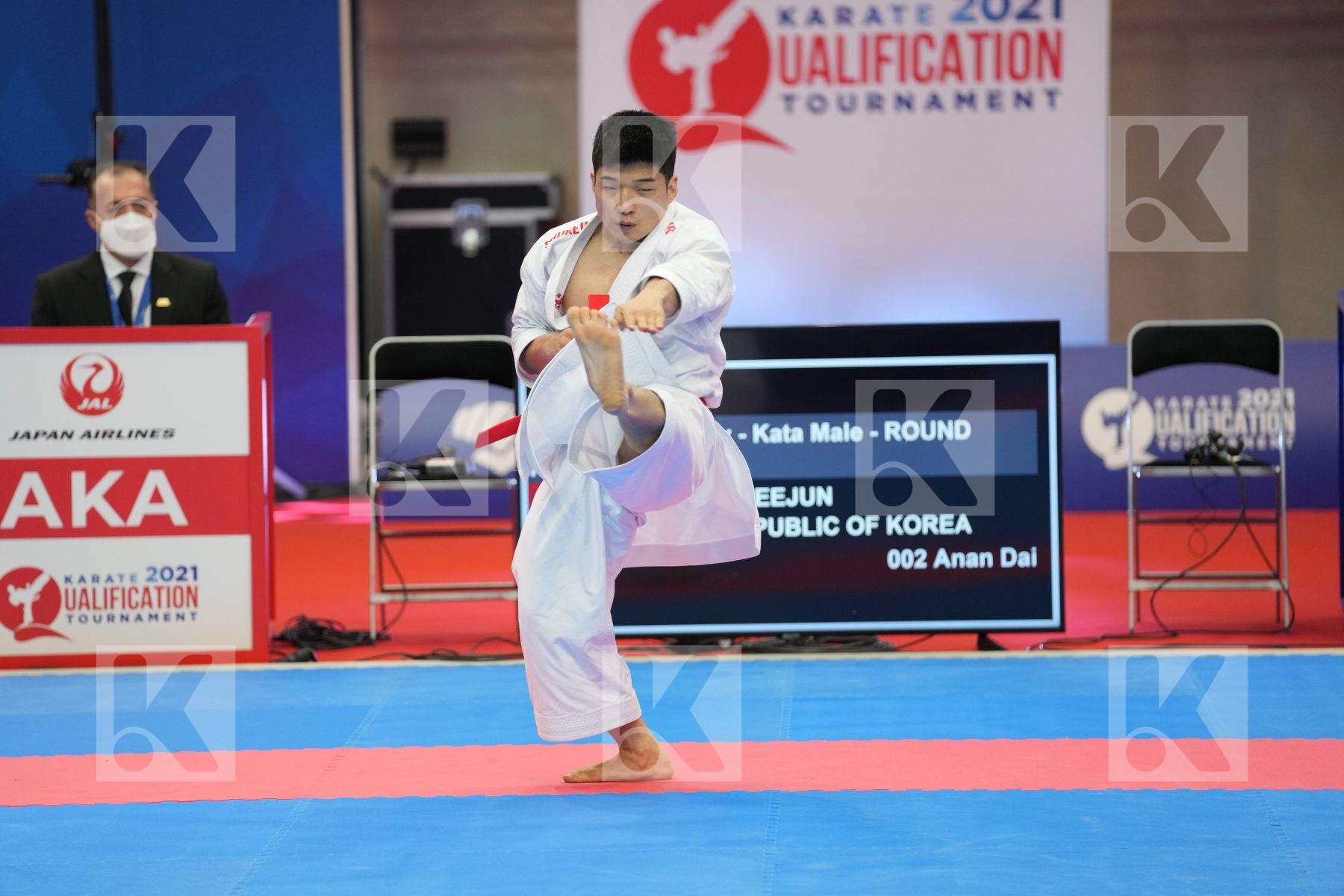 PARK HEEJUN (REPUBLIC OF KOREA) in Olympic Category - Kata Male - Round Robin bout