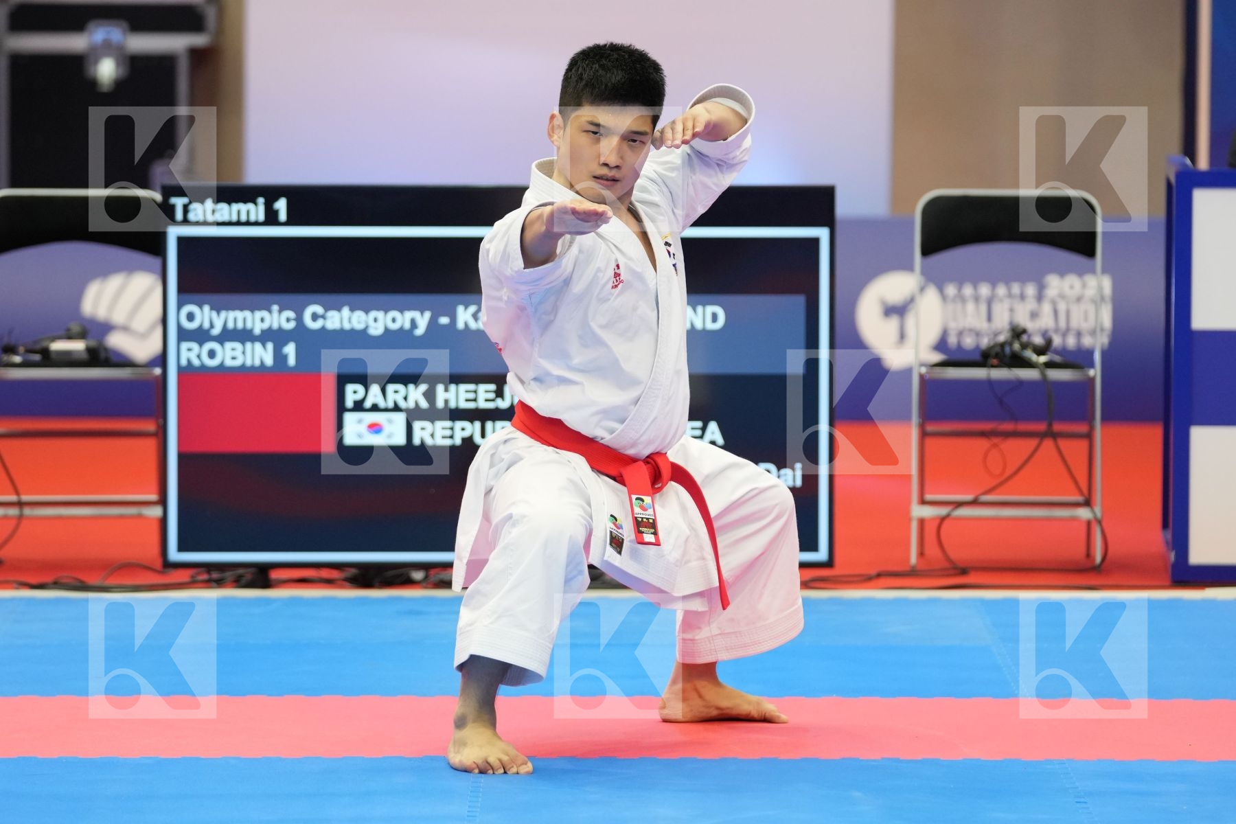 PARK HEEJUN (REPUBLIC OF KOREA) in Olympic Category - Kata Male - Round Robin bout