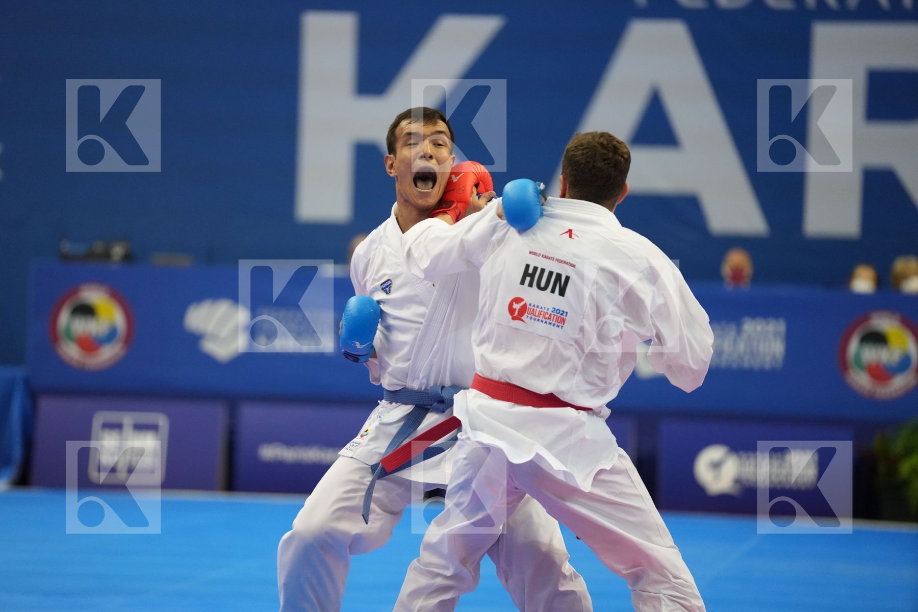 AZHIKANOV NURKANAT (KAZAKHSTAN), HARSPATAKI KAROLY GABOR (HUNGARY) in Olympic Category - Kumite Male -75 KG - Round Robin bout