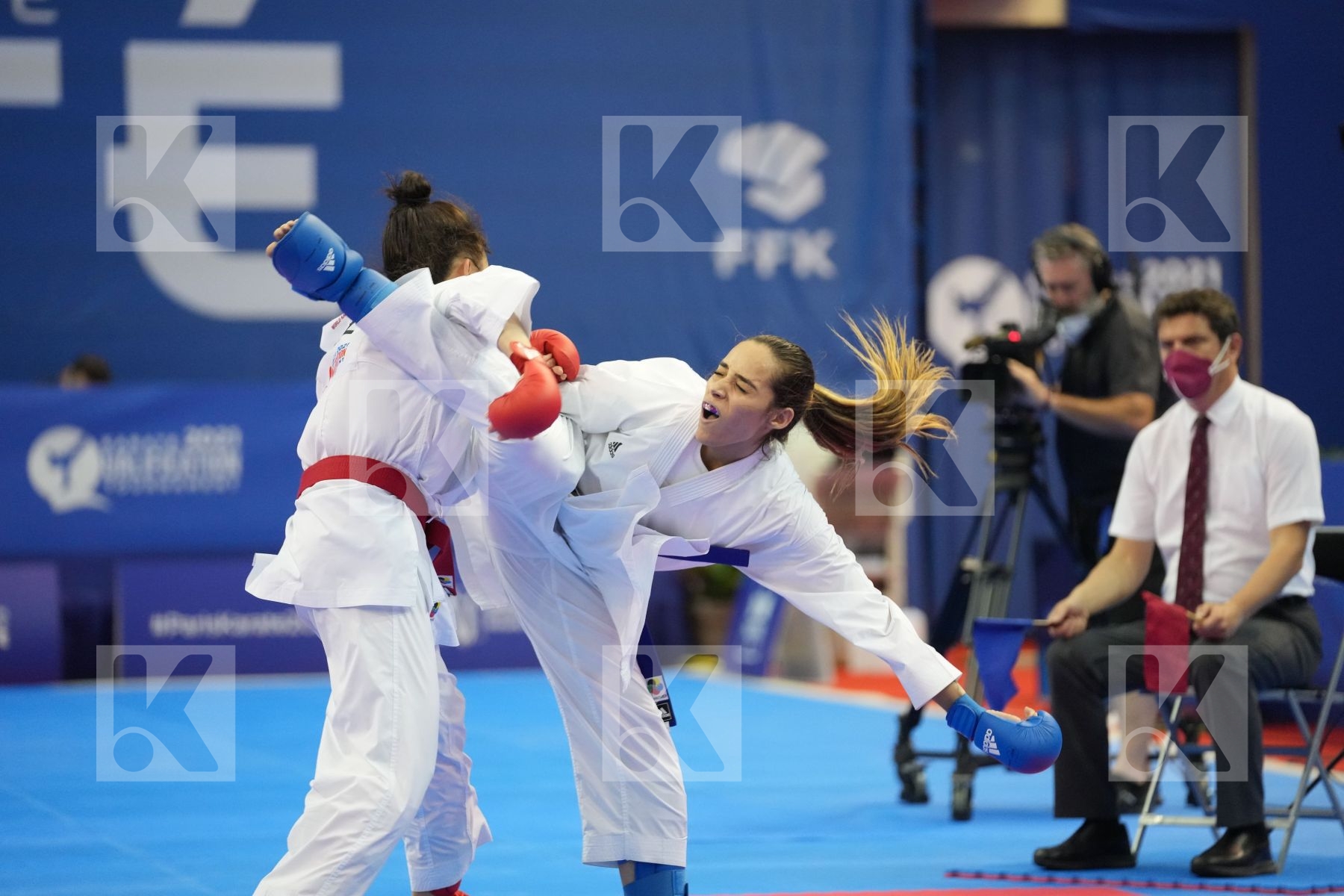 GARCES SEQUERA CLAUDYMAR (VENEZUELA), ZAKHAROVA SABINA (KAZAKHSTAN) in Olympic Category - Kumite Female -61 KG - Round Robin bout
