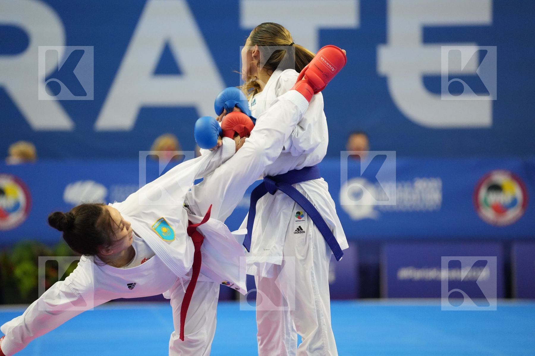 GARCES SEQUERA CLAUDYMAR (VENEZUELA), ZAKHAROVA SABINA (KAZAKHSTAN) in Olympic Category - Kumite Female -61 KG - Round Robin bout