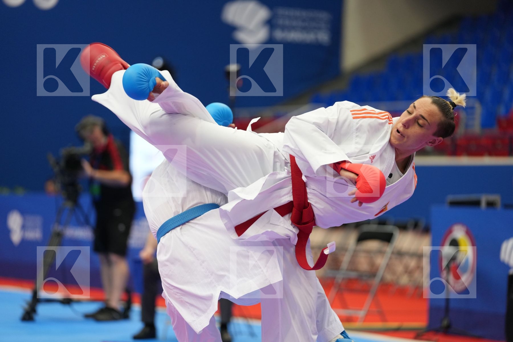 SEMERARO SILVIA (ITALY), BRATIC MELISSA (CANADA) in Olympic Category - Kumite Female 61+ KG - Round Robin bout
