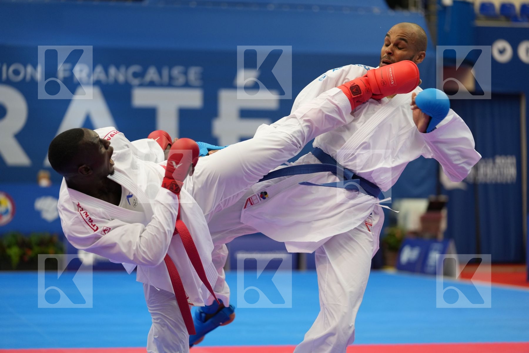 HAMEDI TAREG (SAUDI ARABIA), LARDY TYRON-DARNELL (NETHERLANDS) in Olympic Category - Kumite Male 75+ KG - Round Robin bout