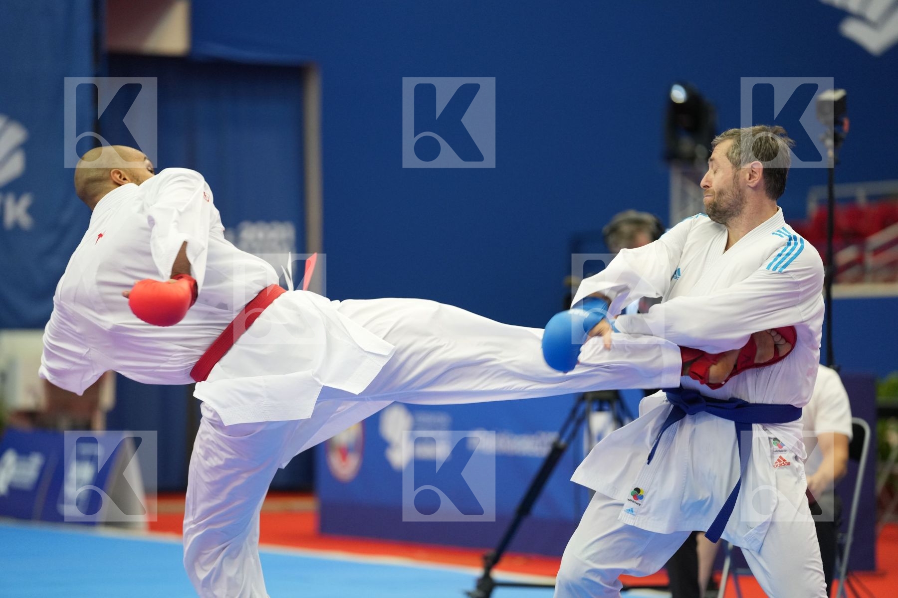 ARKANIA GOGITA (GEORGIA), LARDY TYRON-DARNELL (NETHERLANDS) in Olympic Category - Kumite Male 75+ KG - Round Robin bout
