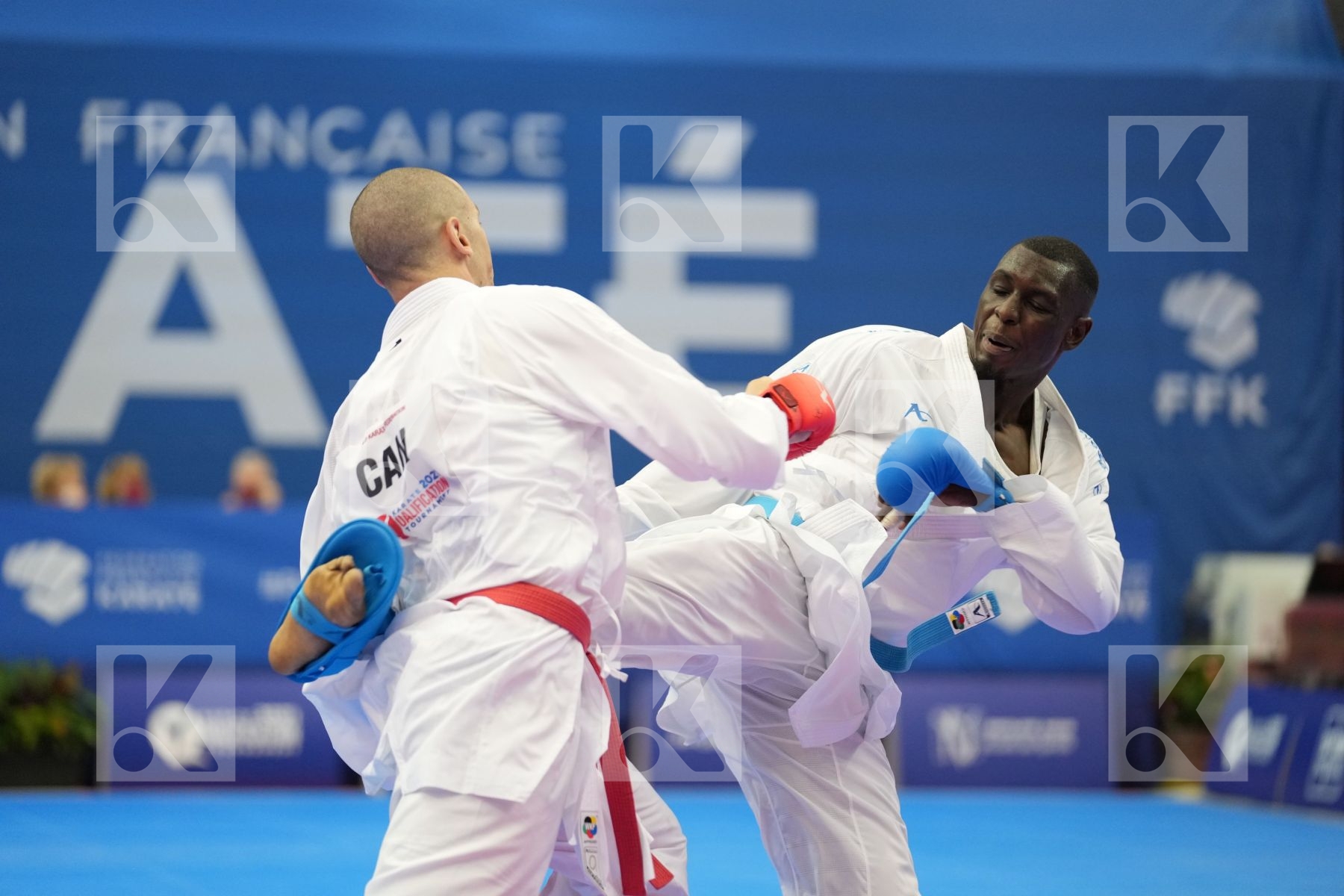 HAMEDI TAREG (SAUDI ARABIA), GAYSINSKY DANIEL (CANADA) in Olympic Category - Kumite Male 75+ KG - Round Robin bout