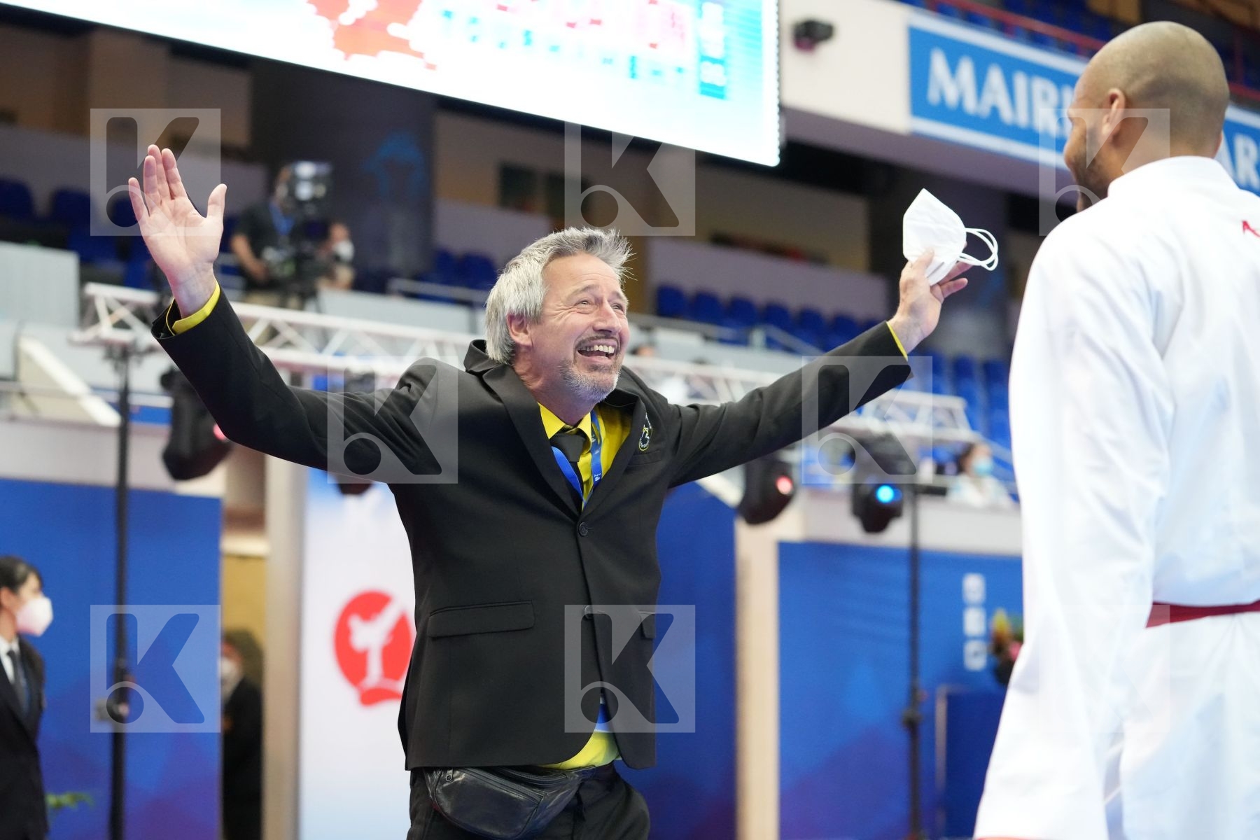 GAYSINSKY DANIEL (CANADA), LARDY TYRON-DARNELL (NETHERLANDS) in Olympic Category - Kumite Male 75+ KG - Round Robin bout